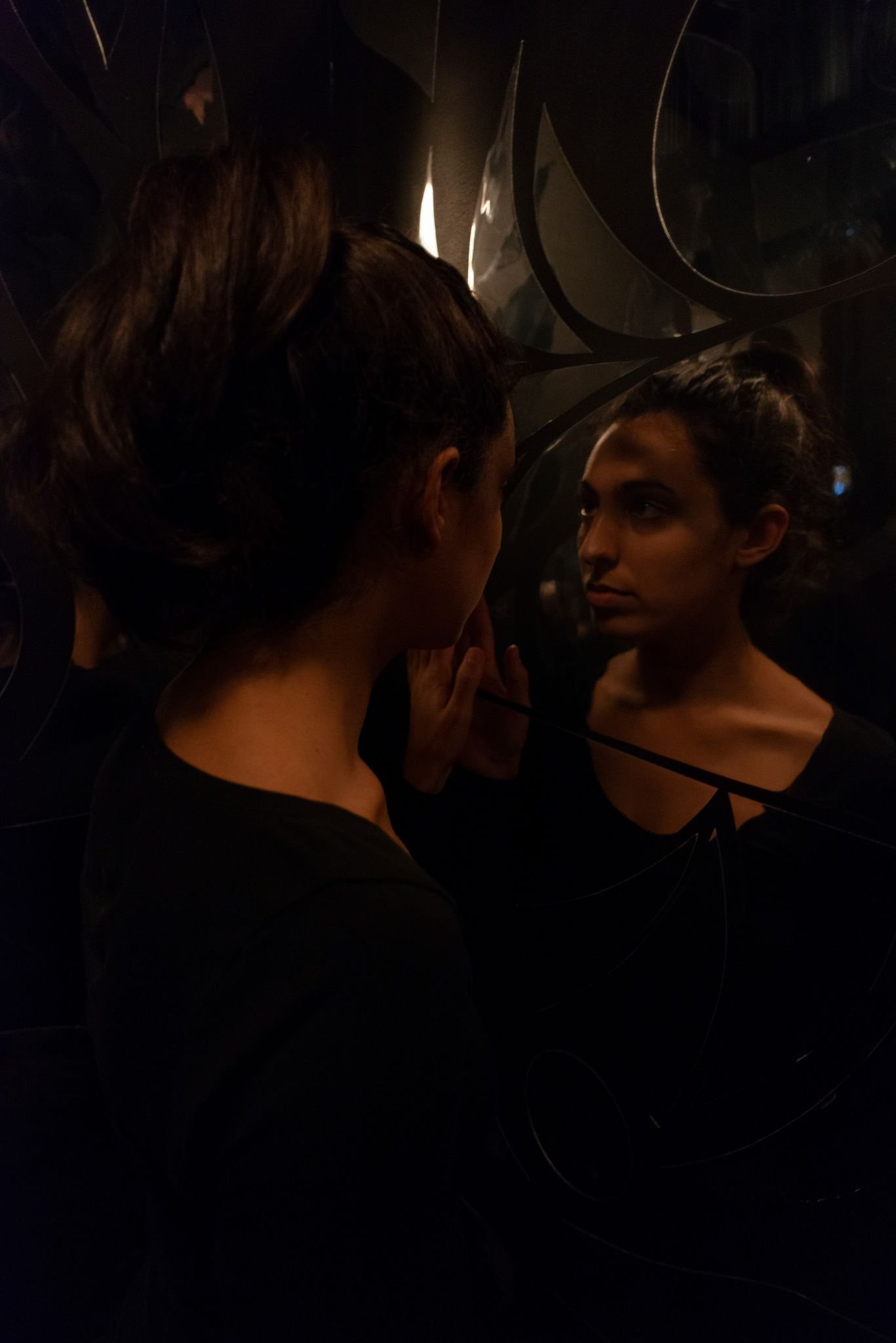 Mirrors that mirror me… piecemeal.