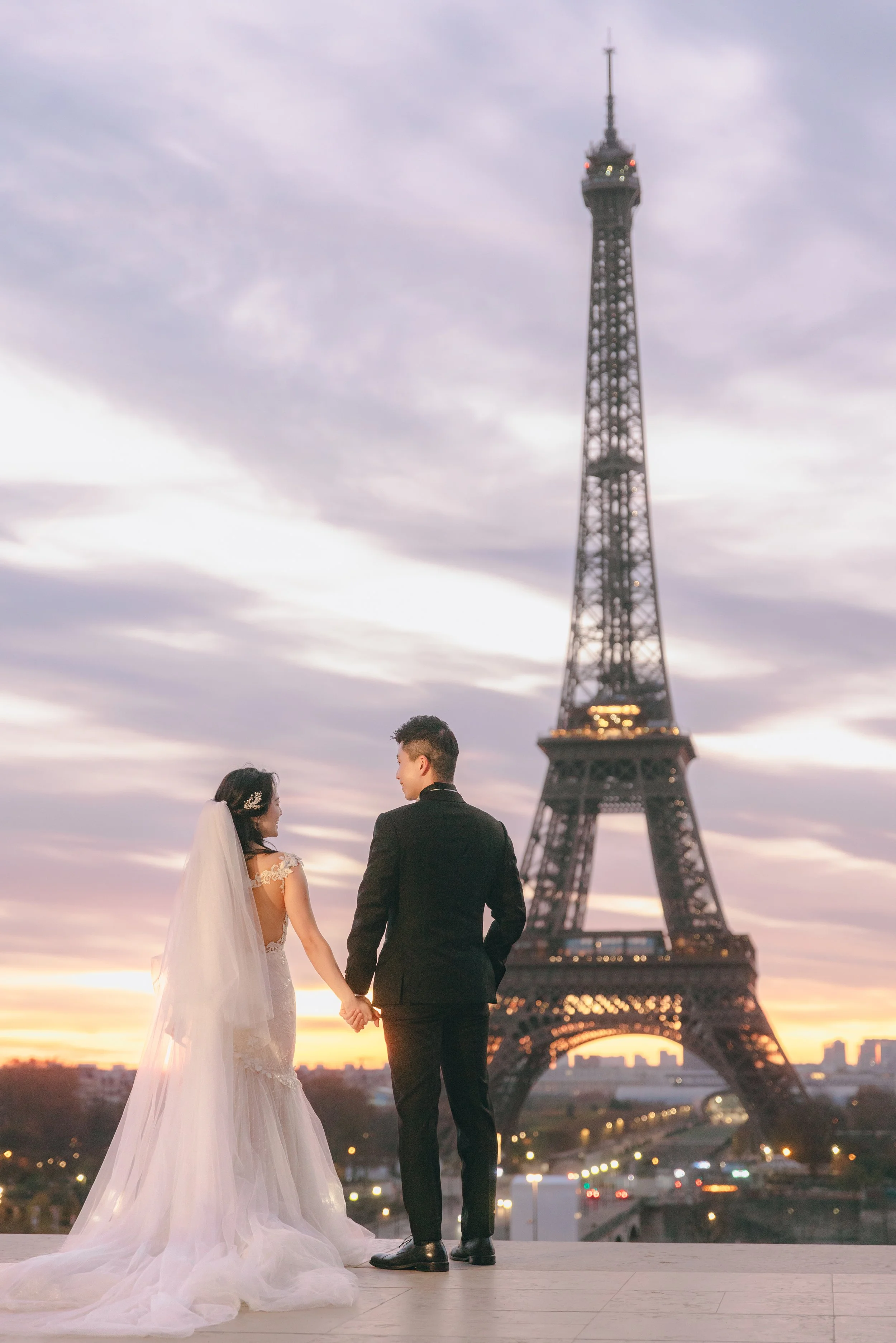 An Unforgettable Pre-Wedding Photo Session in Paris with Jason and Jennifer