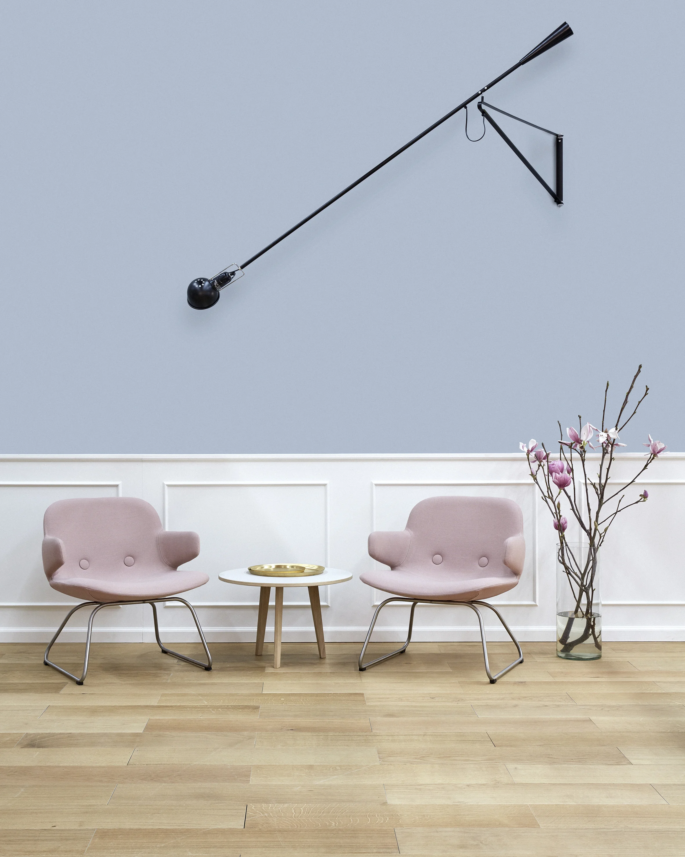 Eyes Lounge Arm designed by Foersom & Hiort-Lorenzen