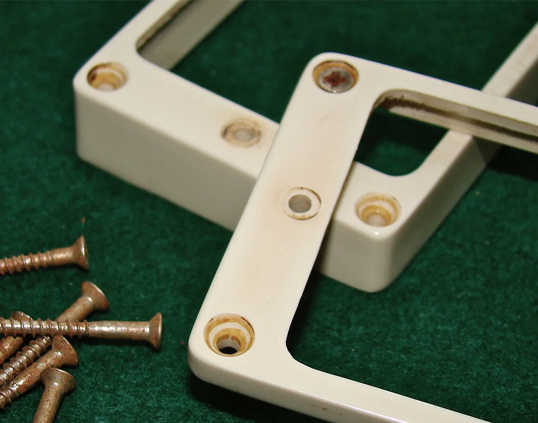 Each set come with period correct mounting screws