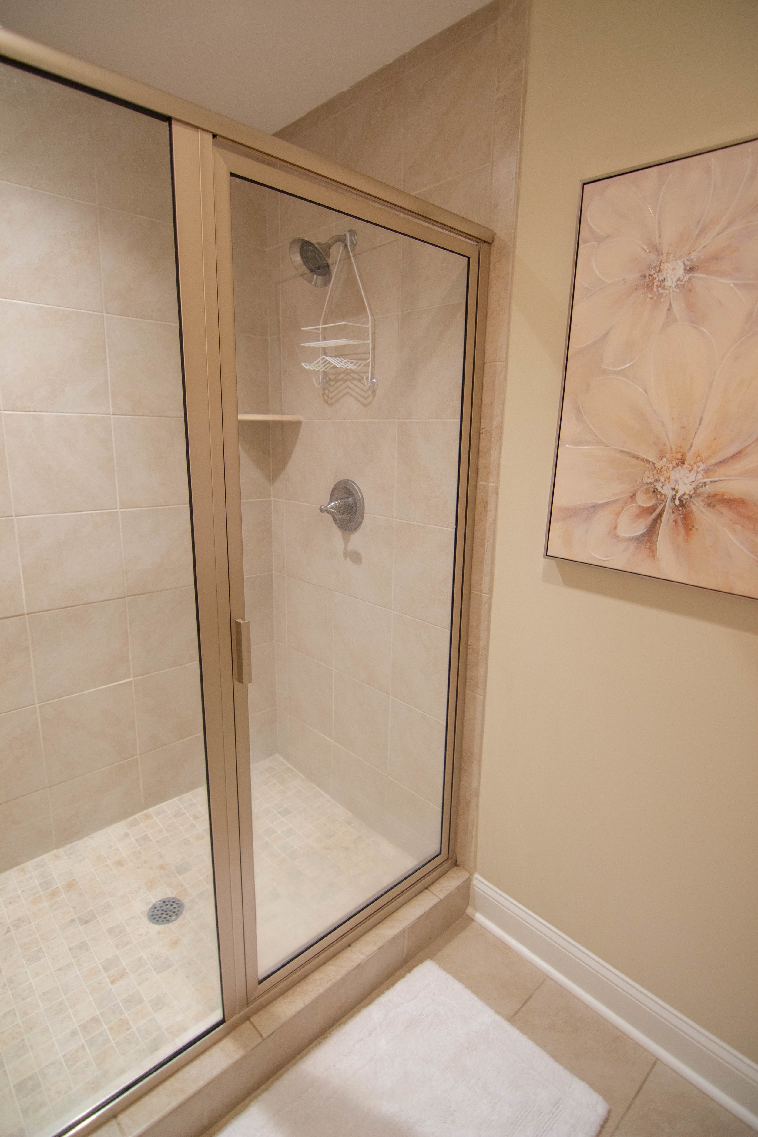 15.7 Master Bath.jpg