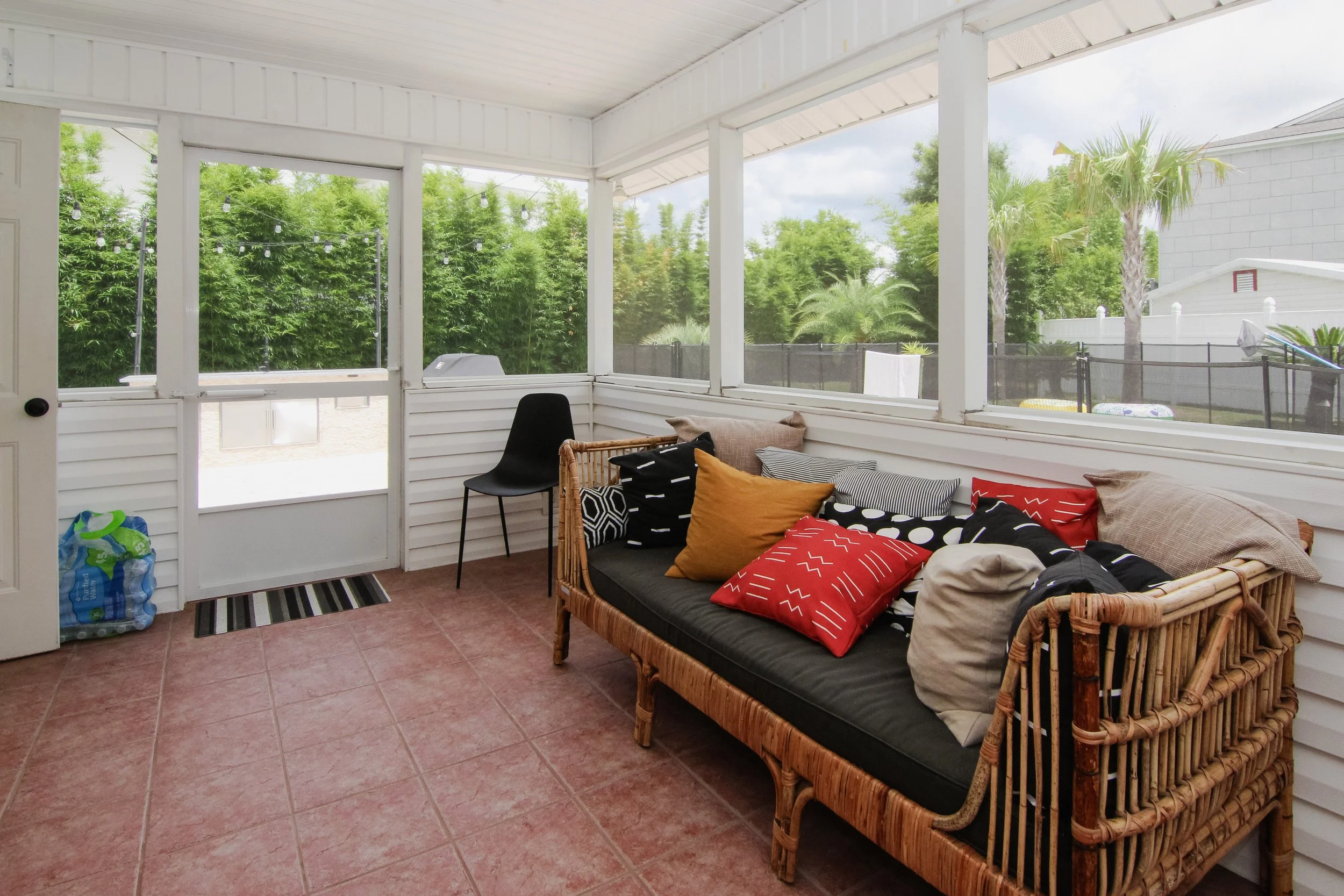 27 Porch.jpg
