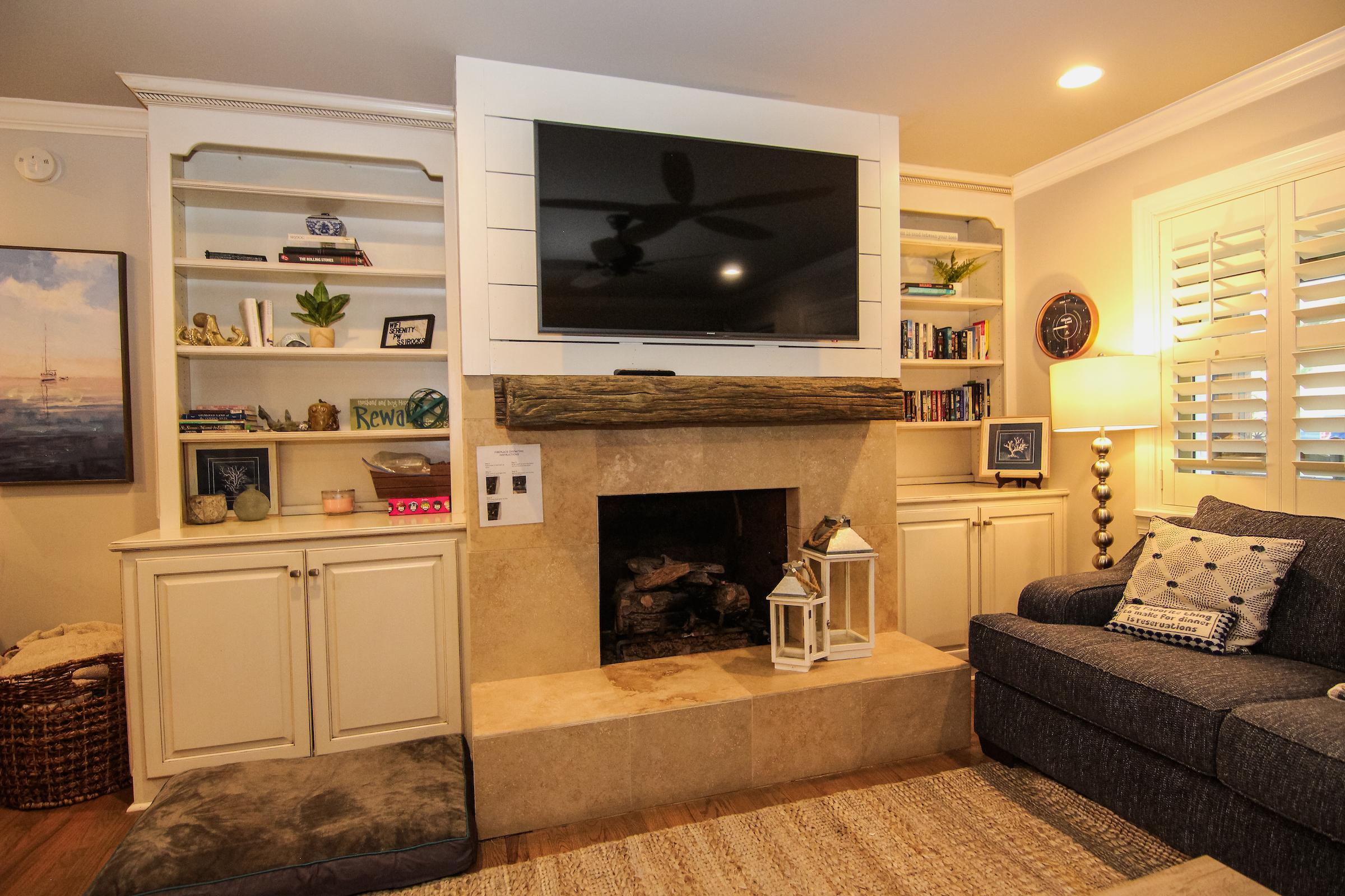09 Living Room.png