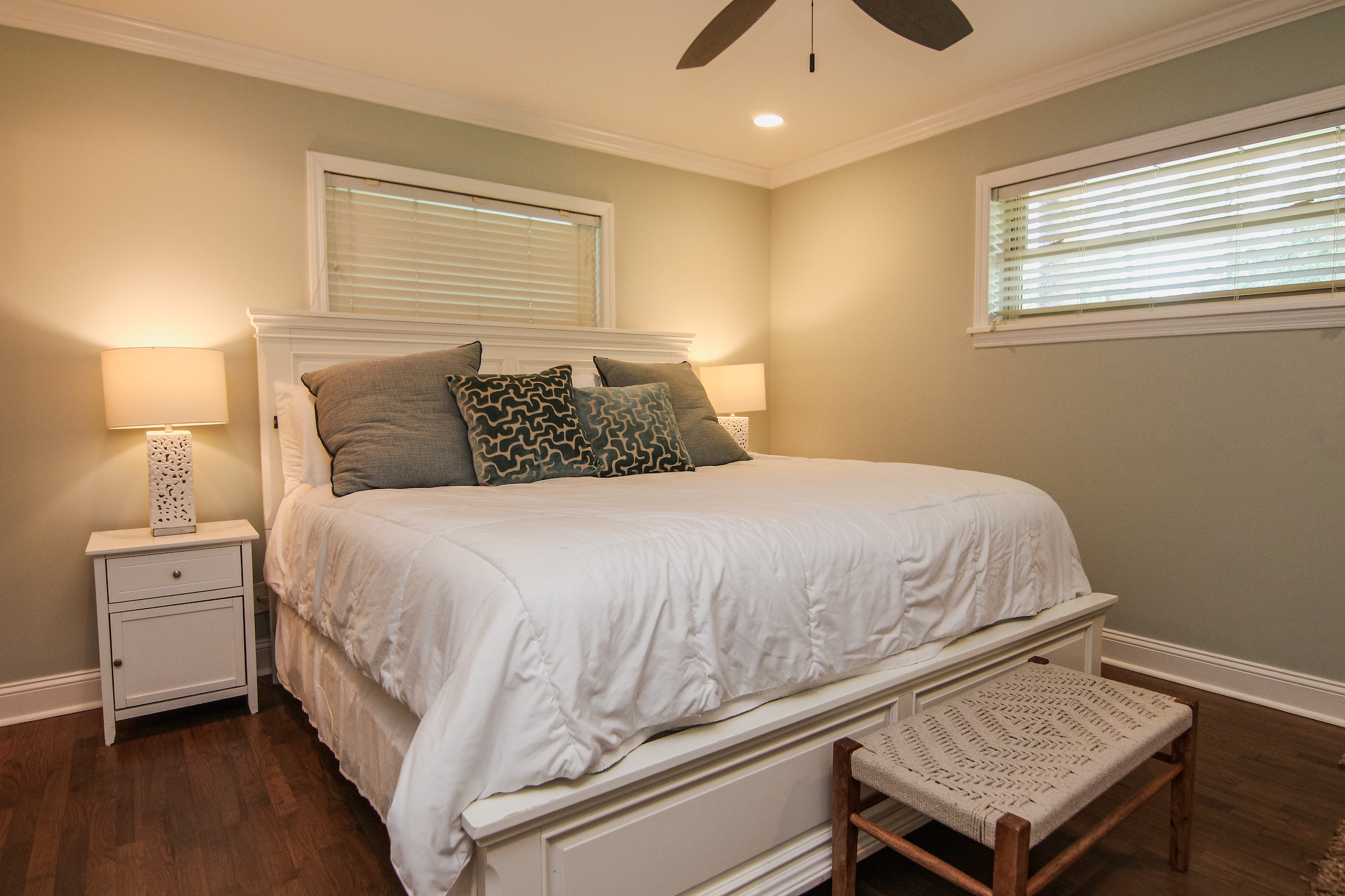 29 Main Bedroom.png