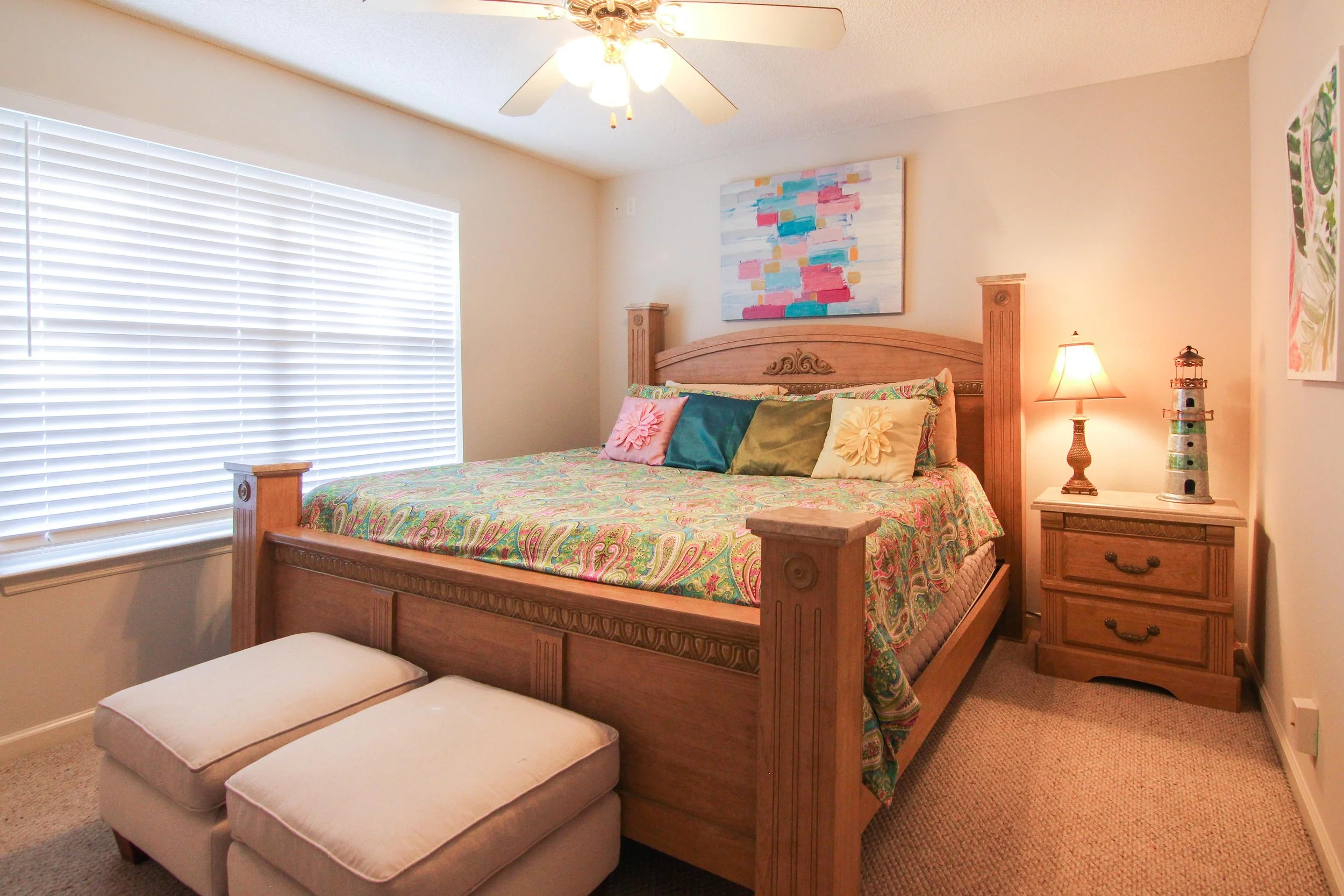 17 Bedroom 2.jpg