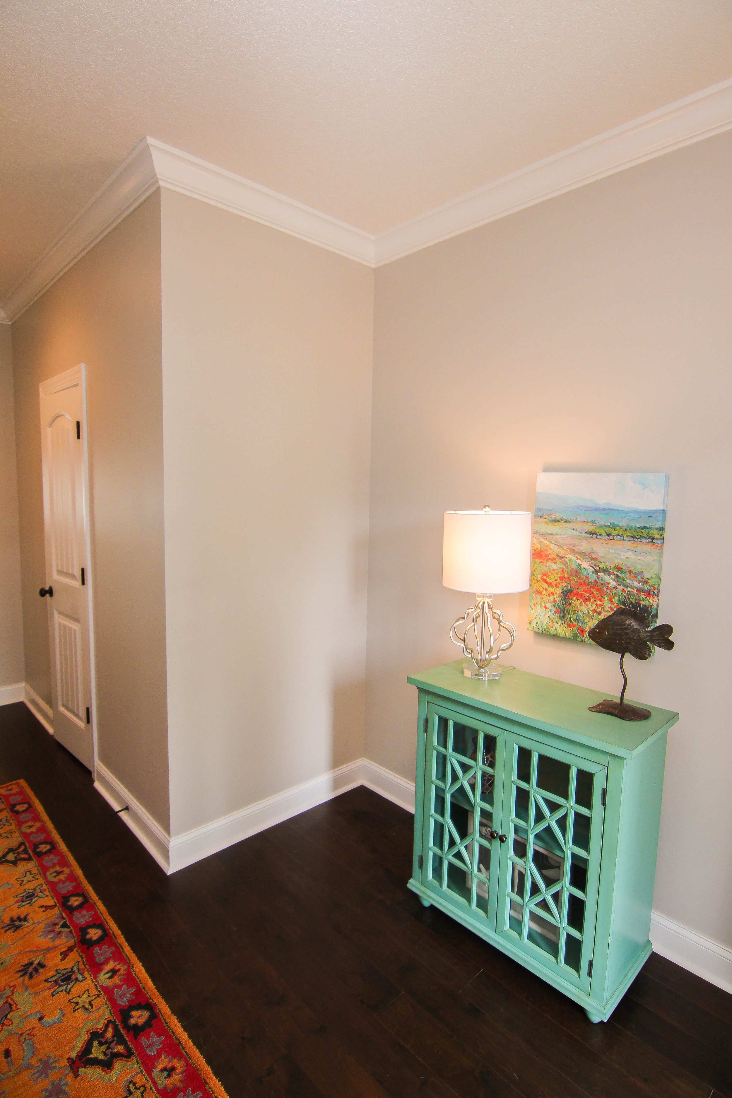 02 Foyer.jpg