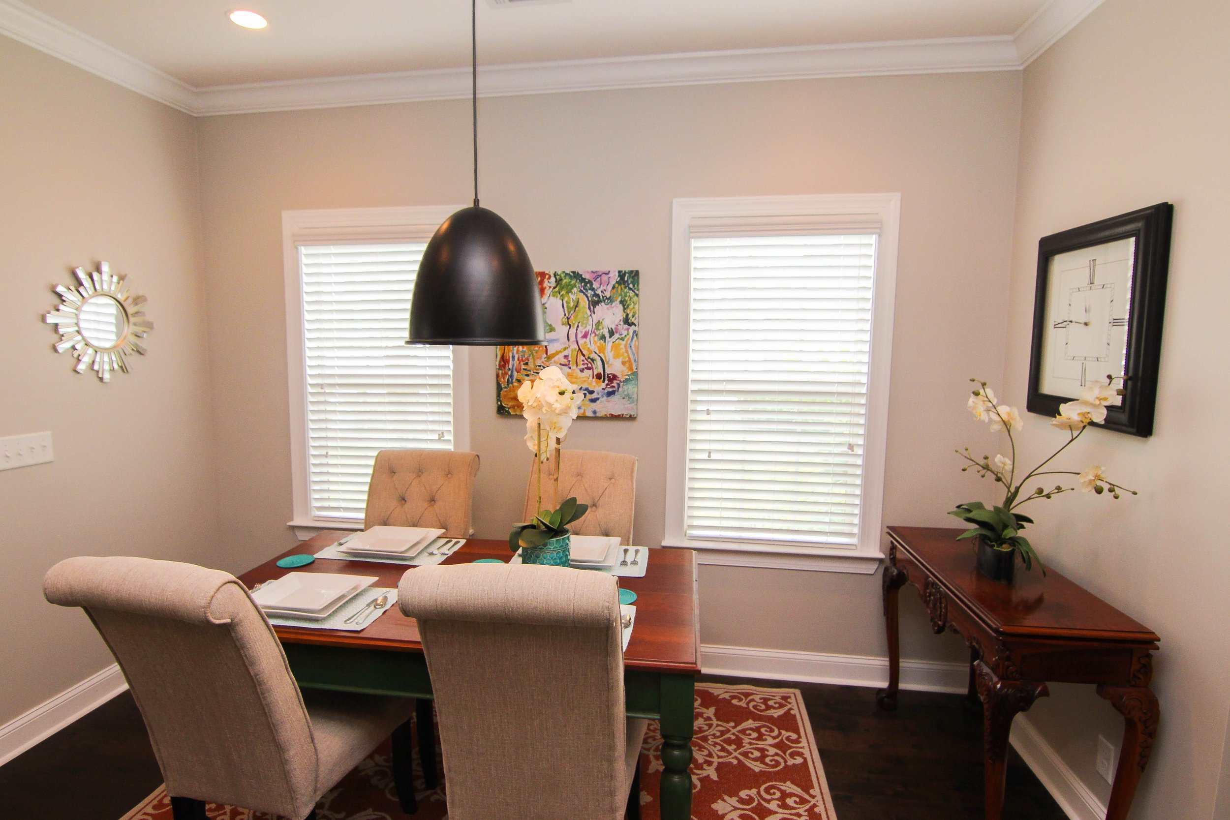 05 Dining Room.jpg