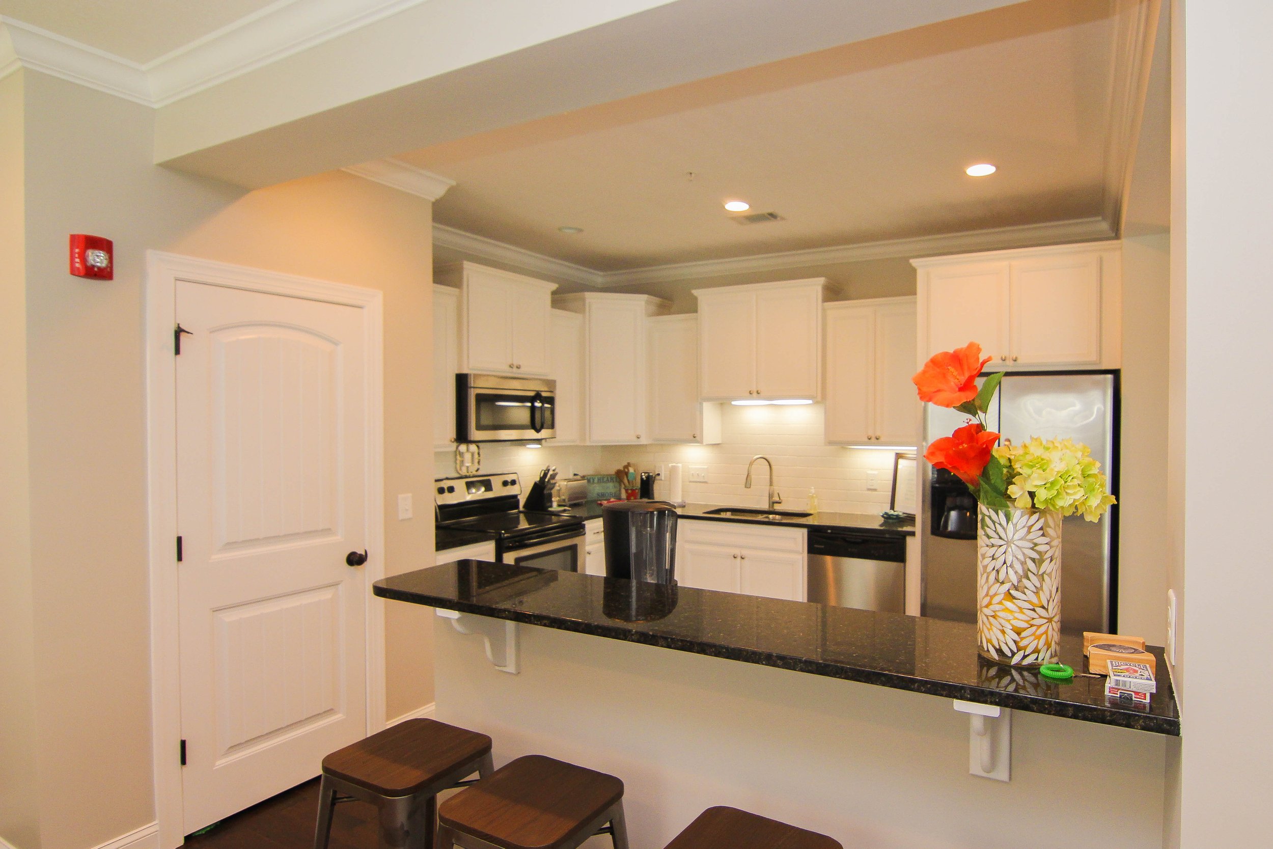 08 BReakfast Bar.jpg