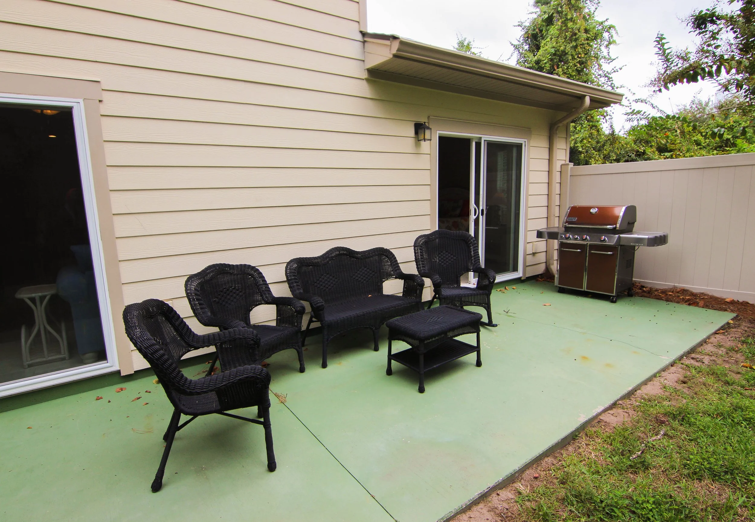 16 Backyard.jpg