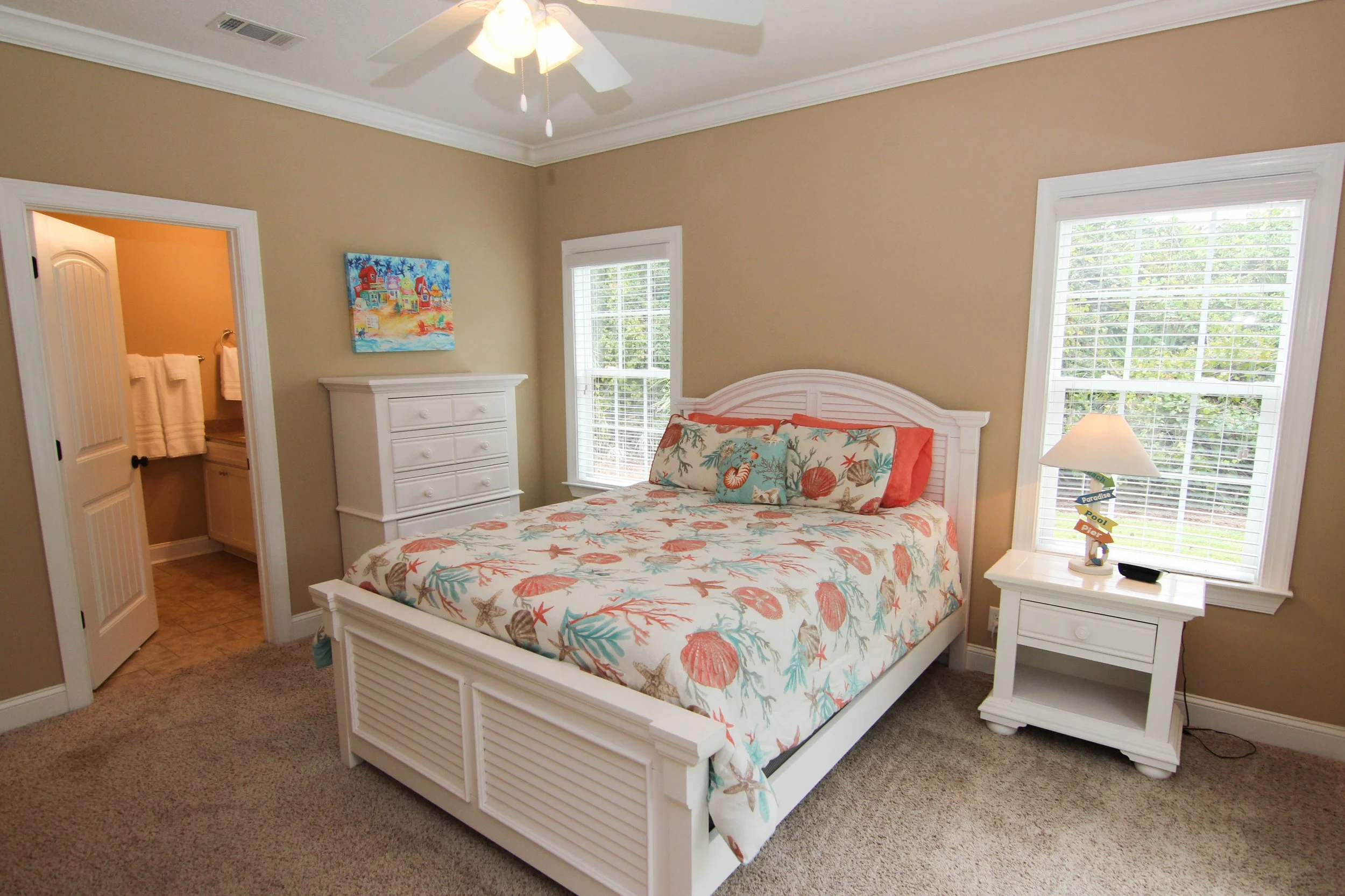 22 Bedroom 1.jpg