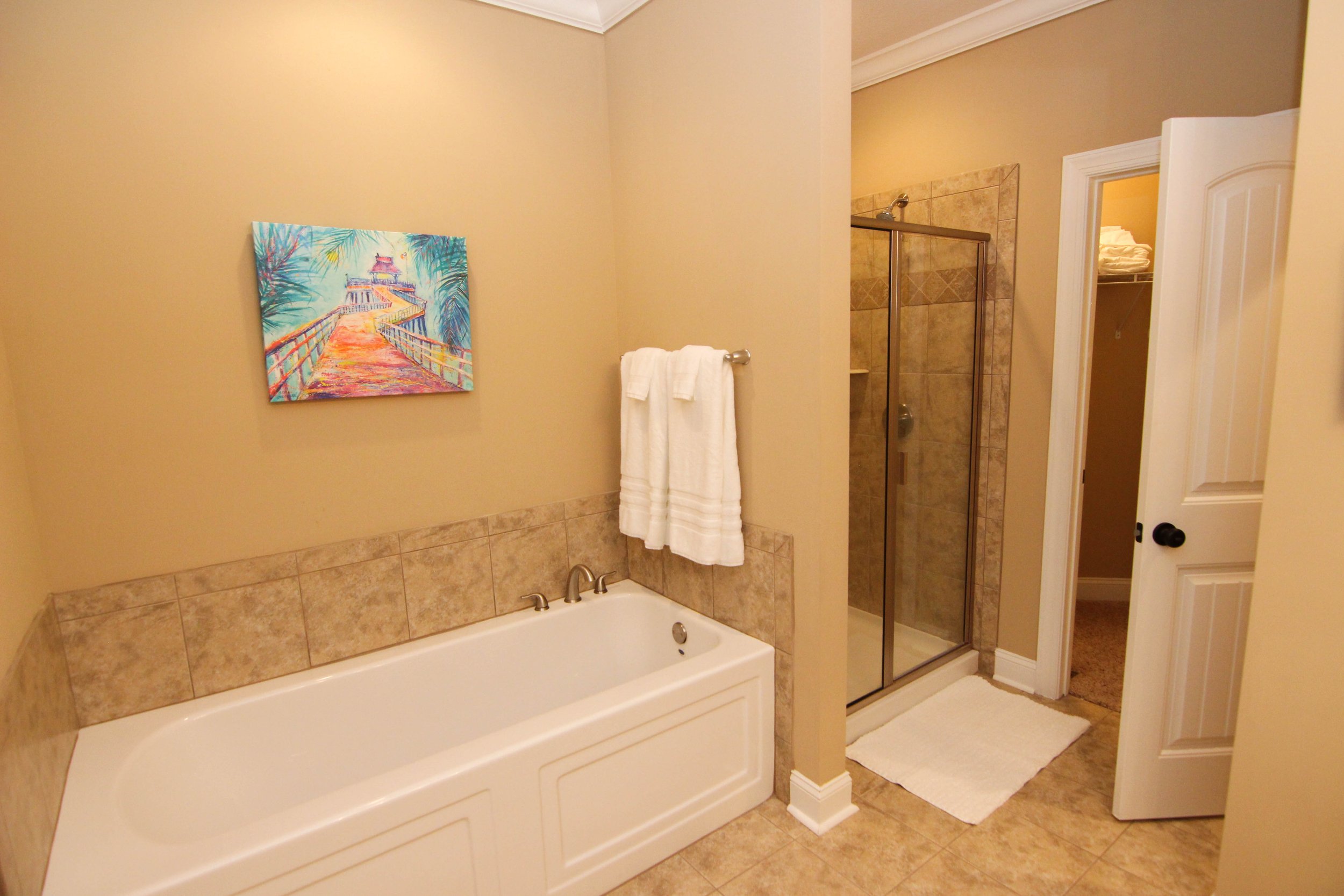 29 Master Bath.jpg