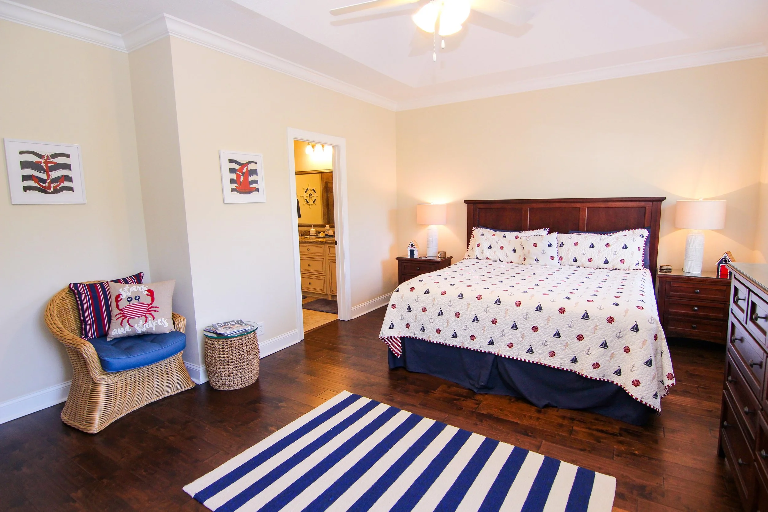 09 Master Bedroom.jpg