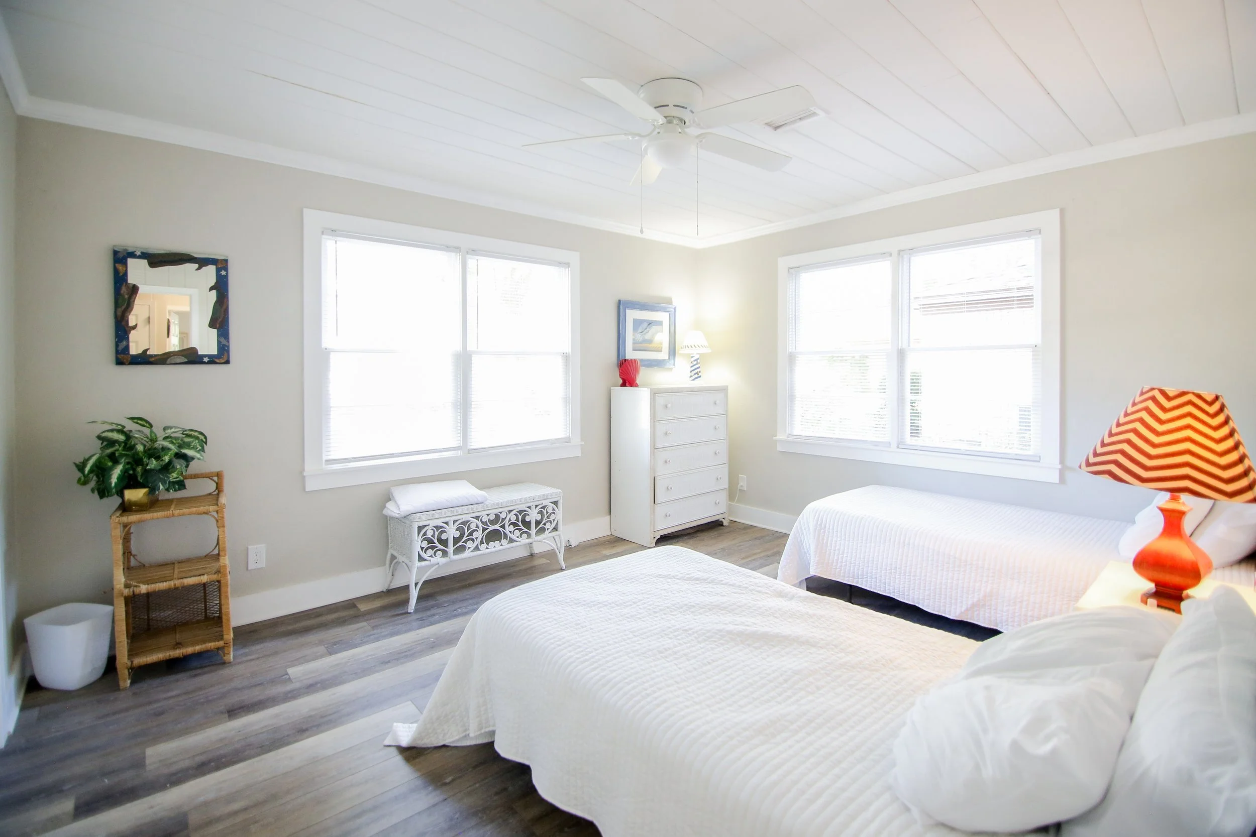 24 Bedroom 1.jpg