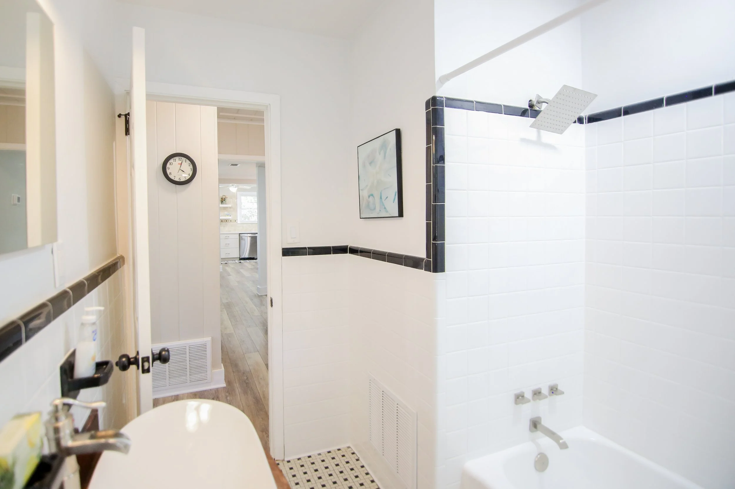 28 Hall Bath.jpg