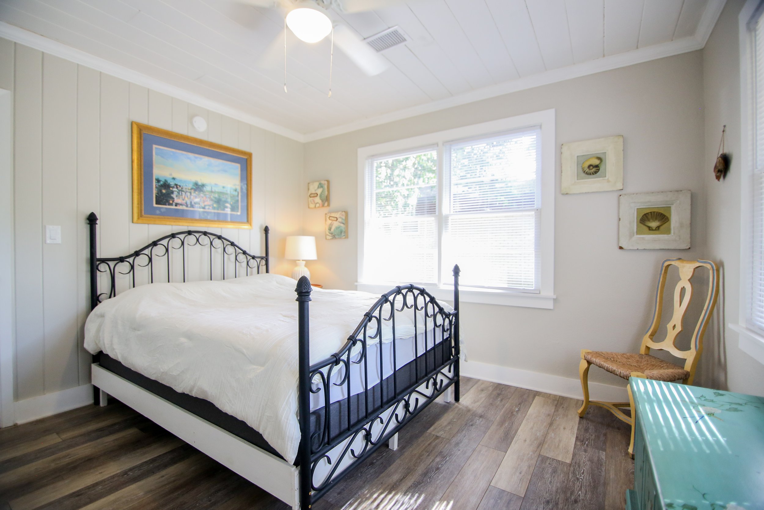 29 Bedroom 2.jpg