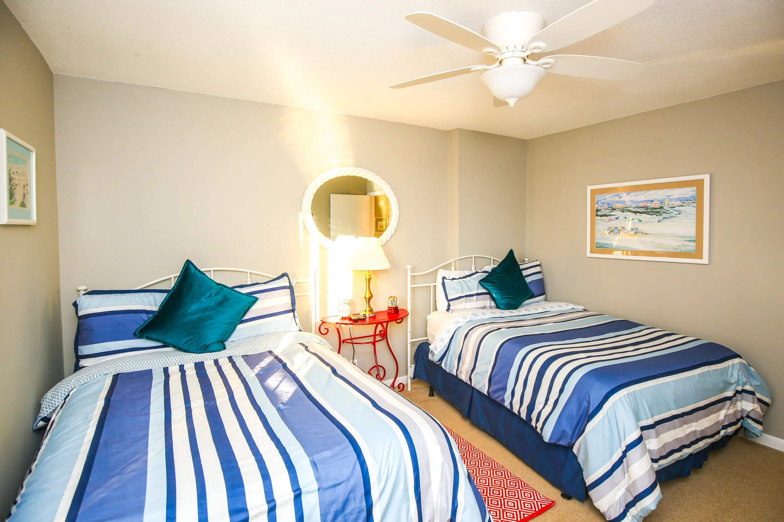 18 Island Townhome E4.jpg