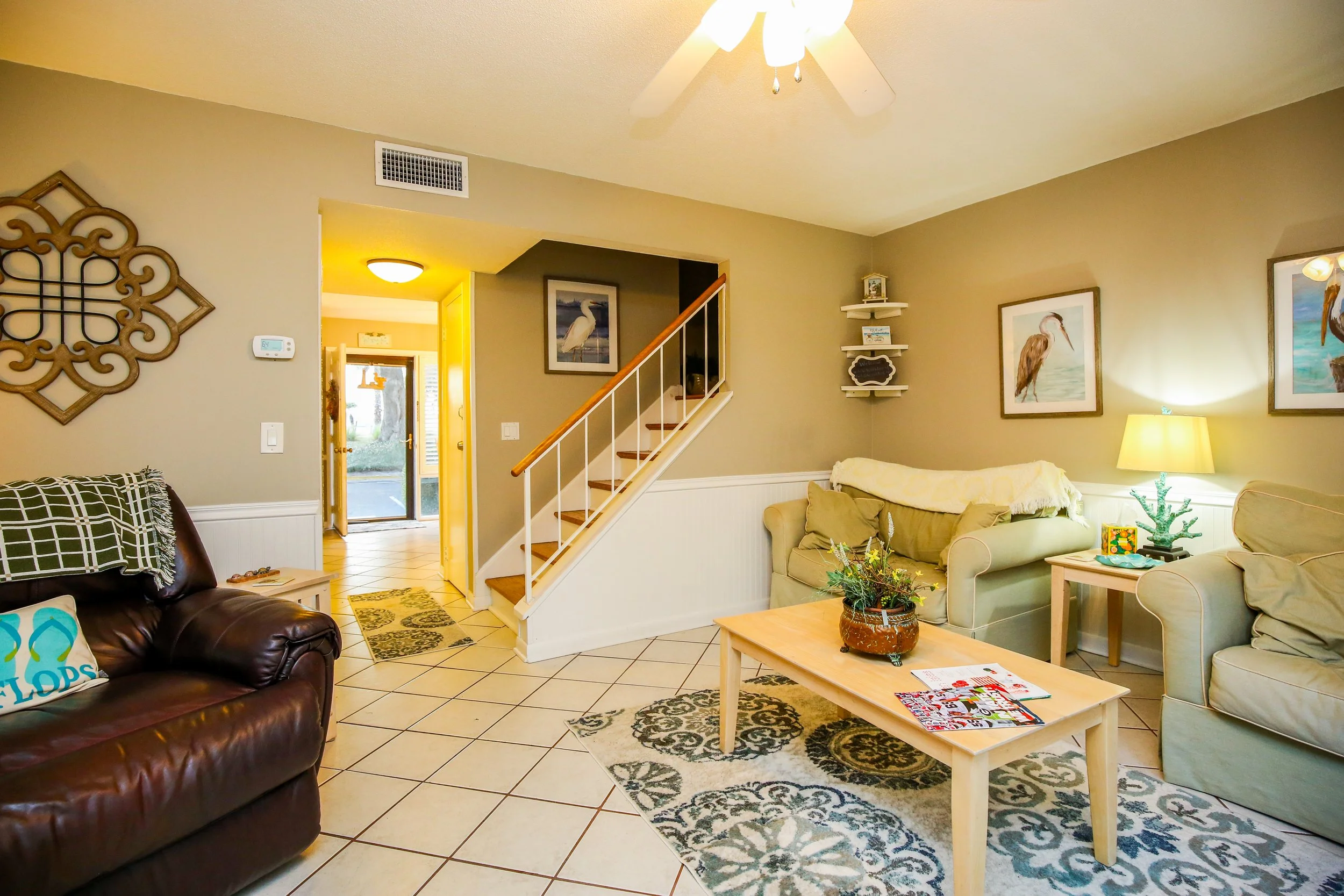 13 Island Townhome E4.jpg