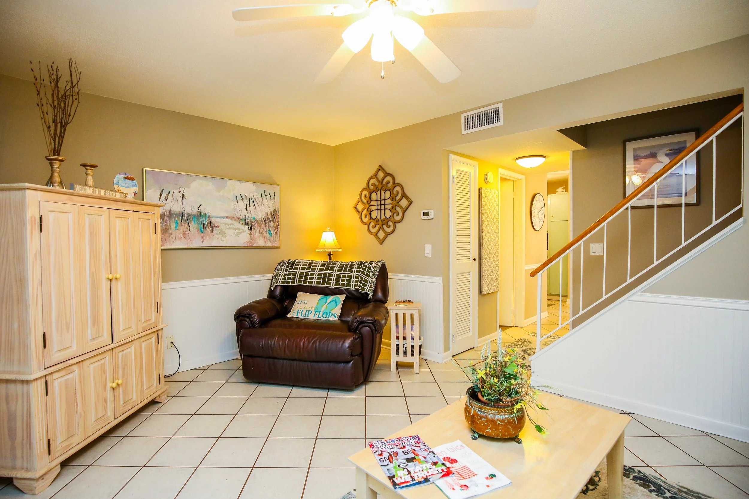 07 Island Townhome E4.jpg