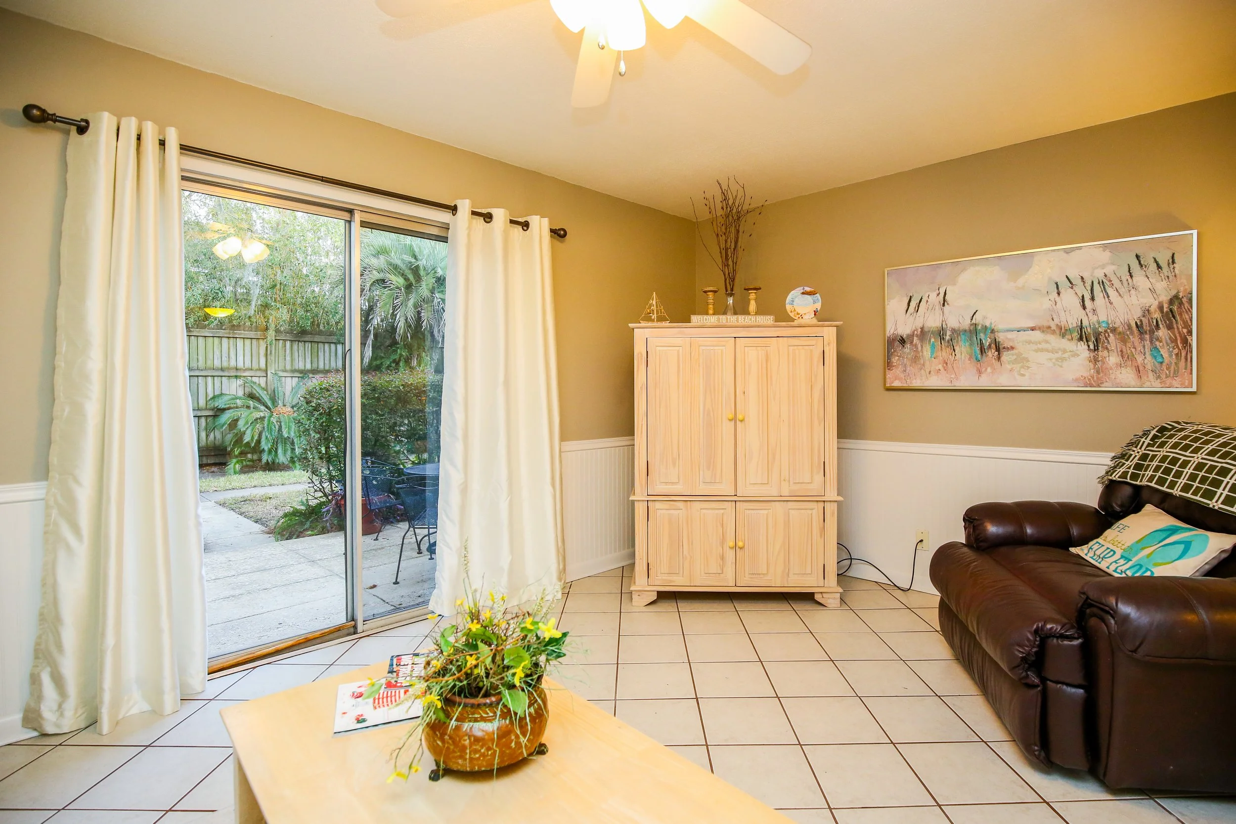 09 Island Townhome E4.jpg