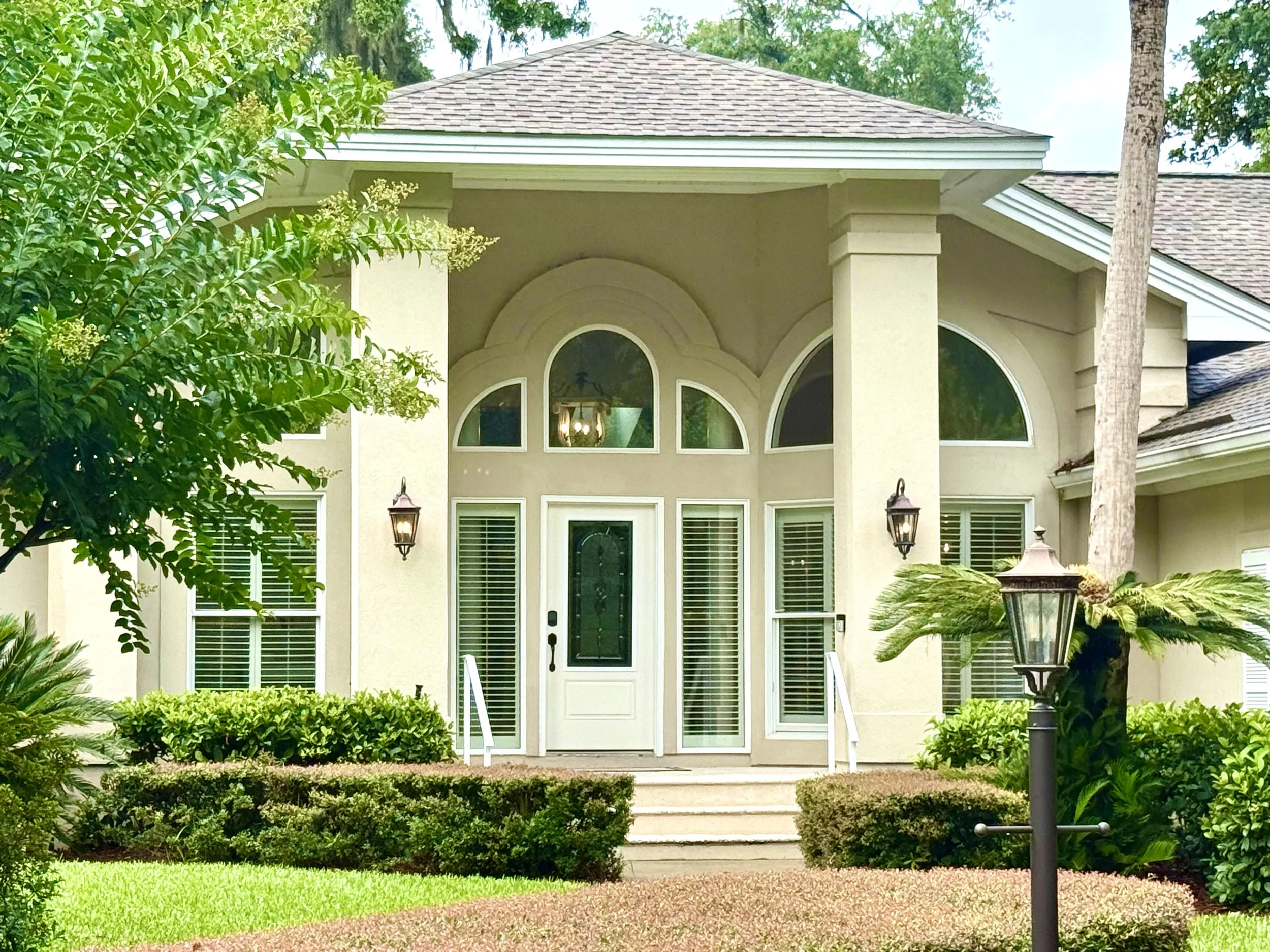 02_Exterior Front Entry.jpg