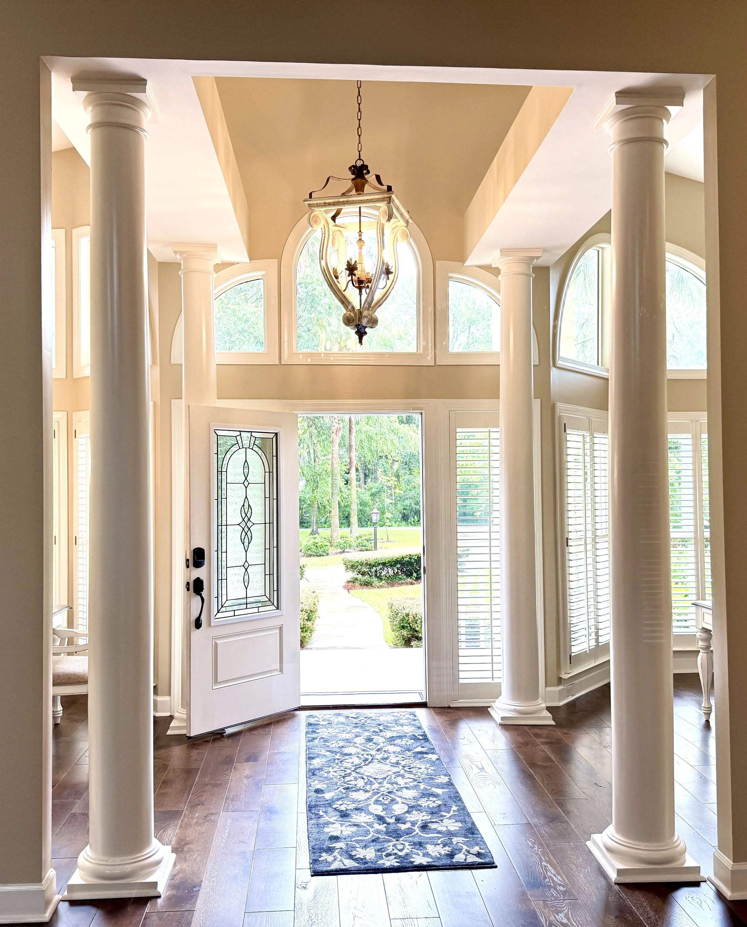 10_Entry Foyer.jpg