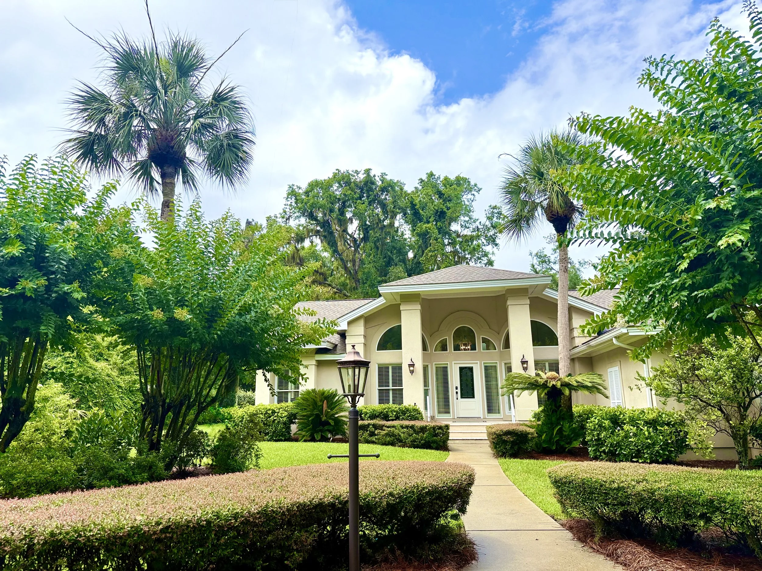 00_Exterior Front Entry.jpg