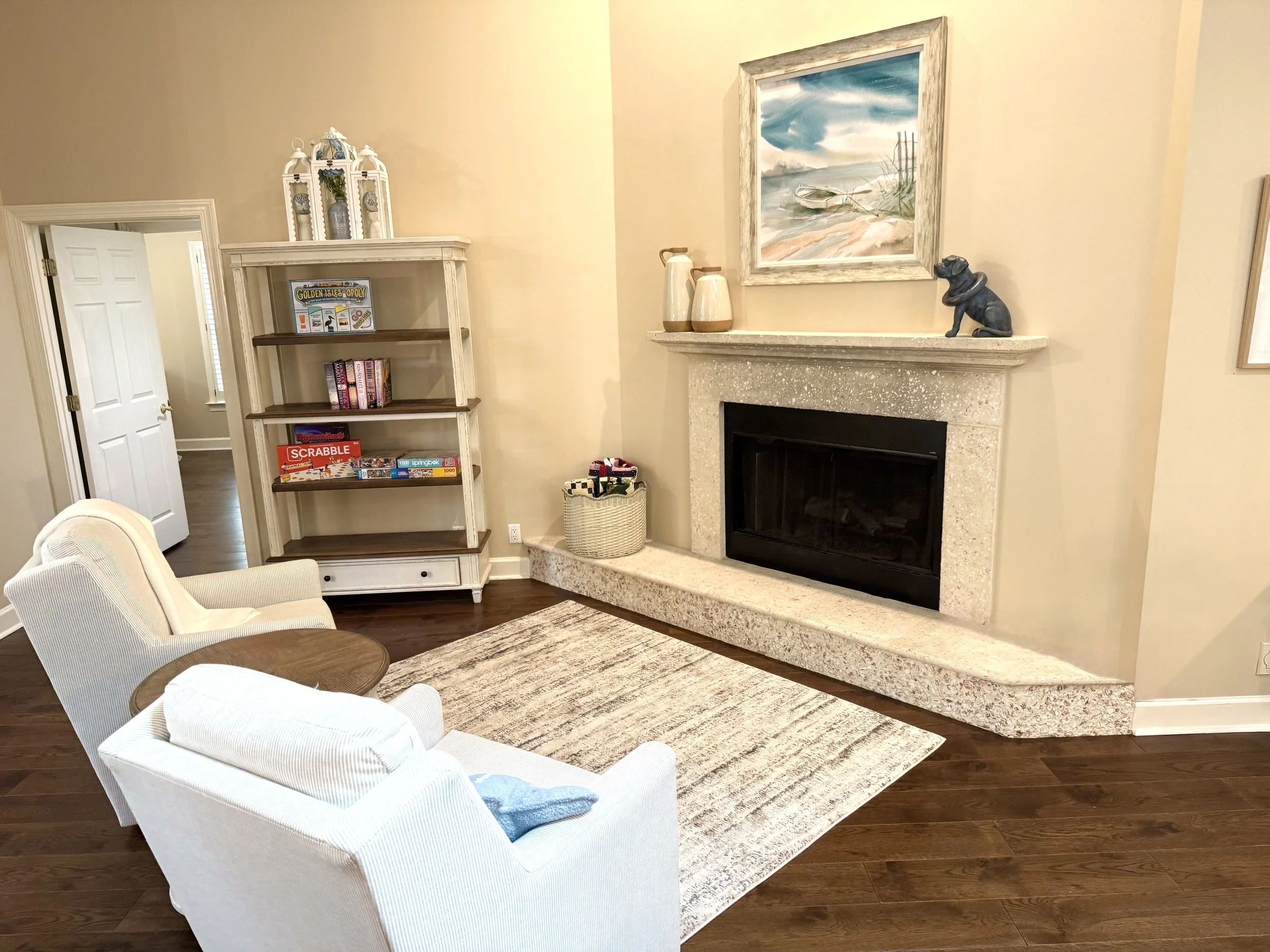 23_Great Room Fireplace.jpg