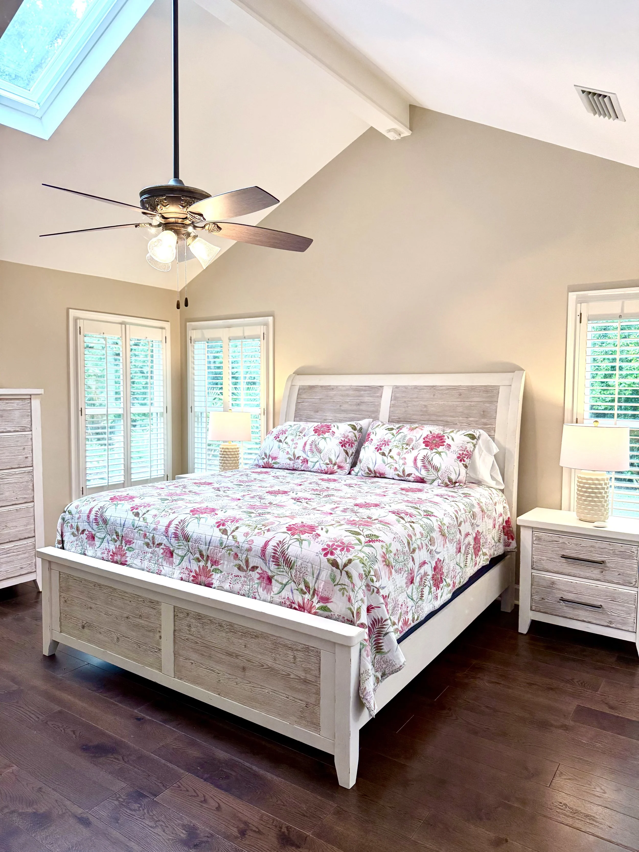 39_Master Bed Room.jpg