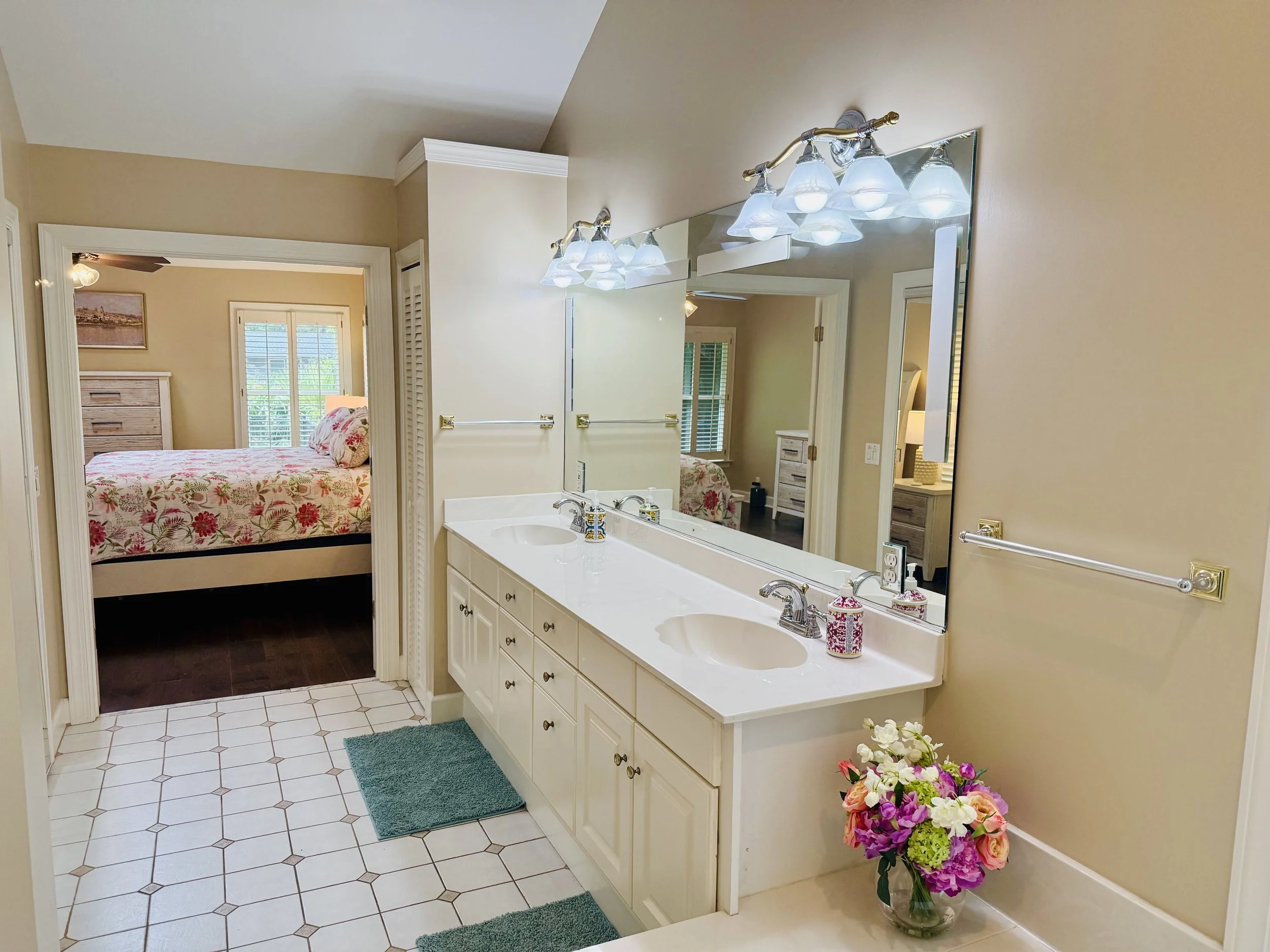 50_Master Bath.jpg