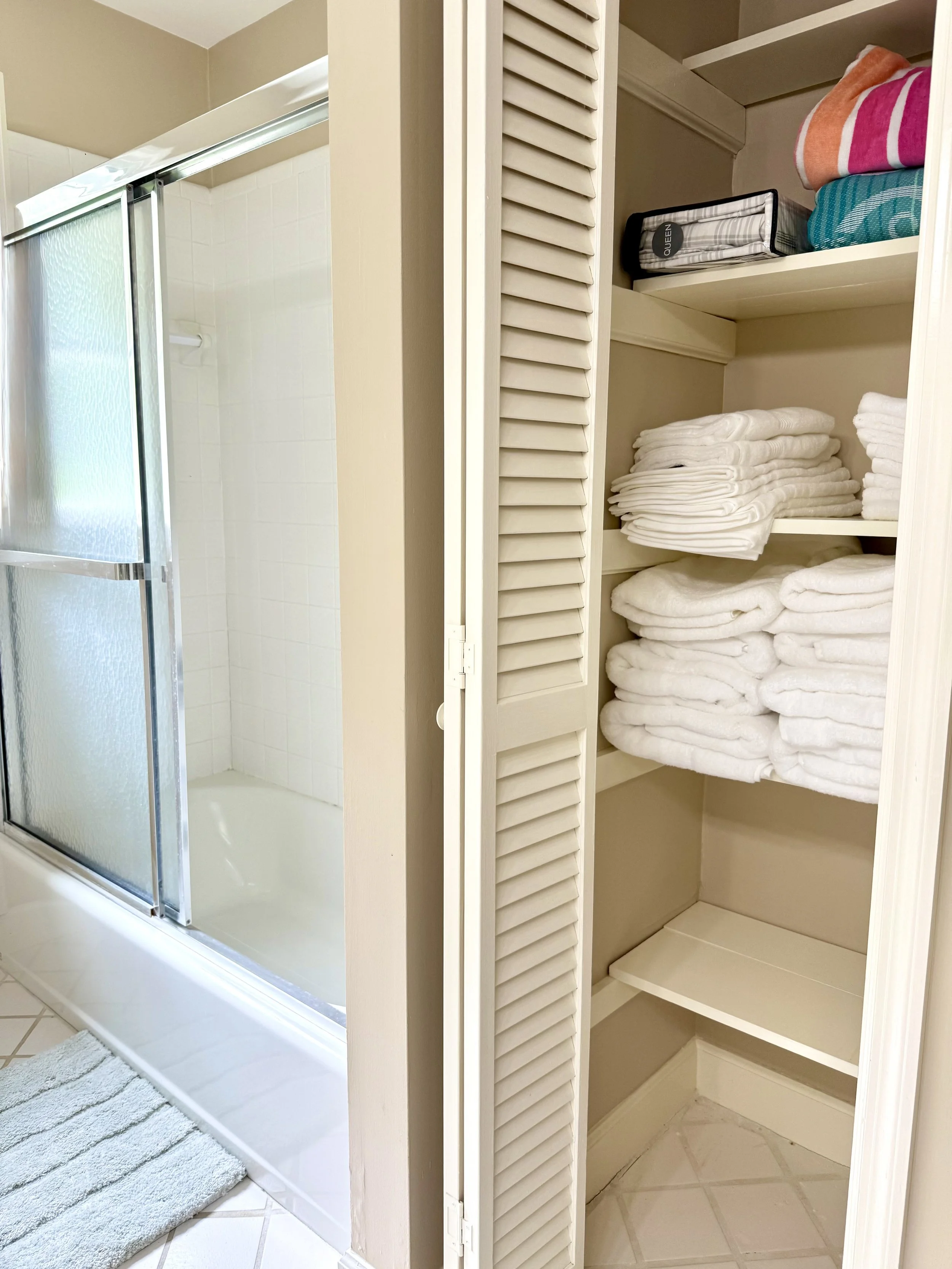 62_3rd Bath Room .jpg