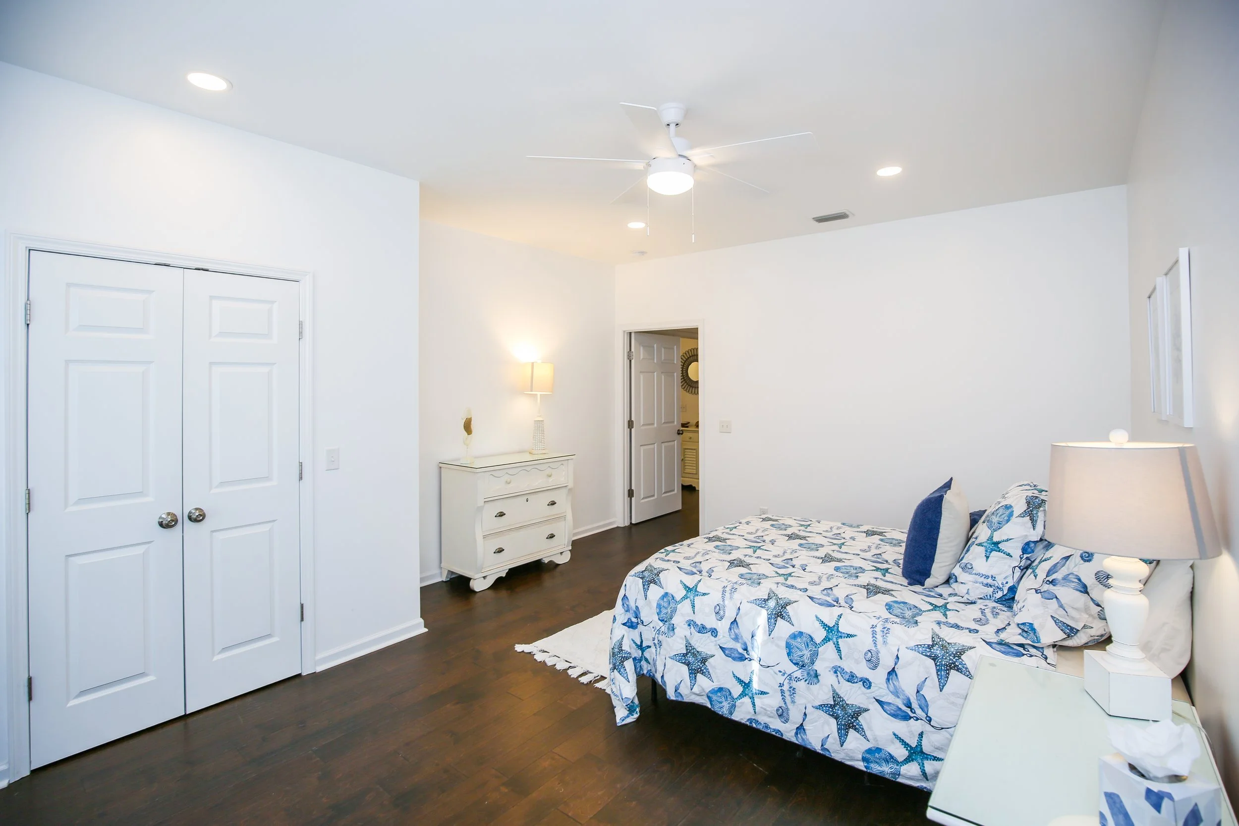 24 (214 Clarke St.).jpg