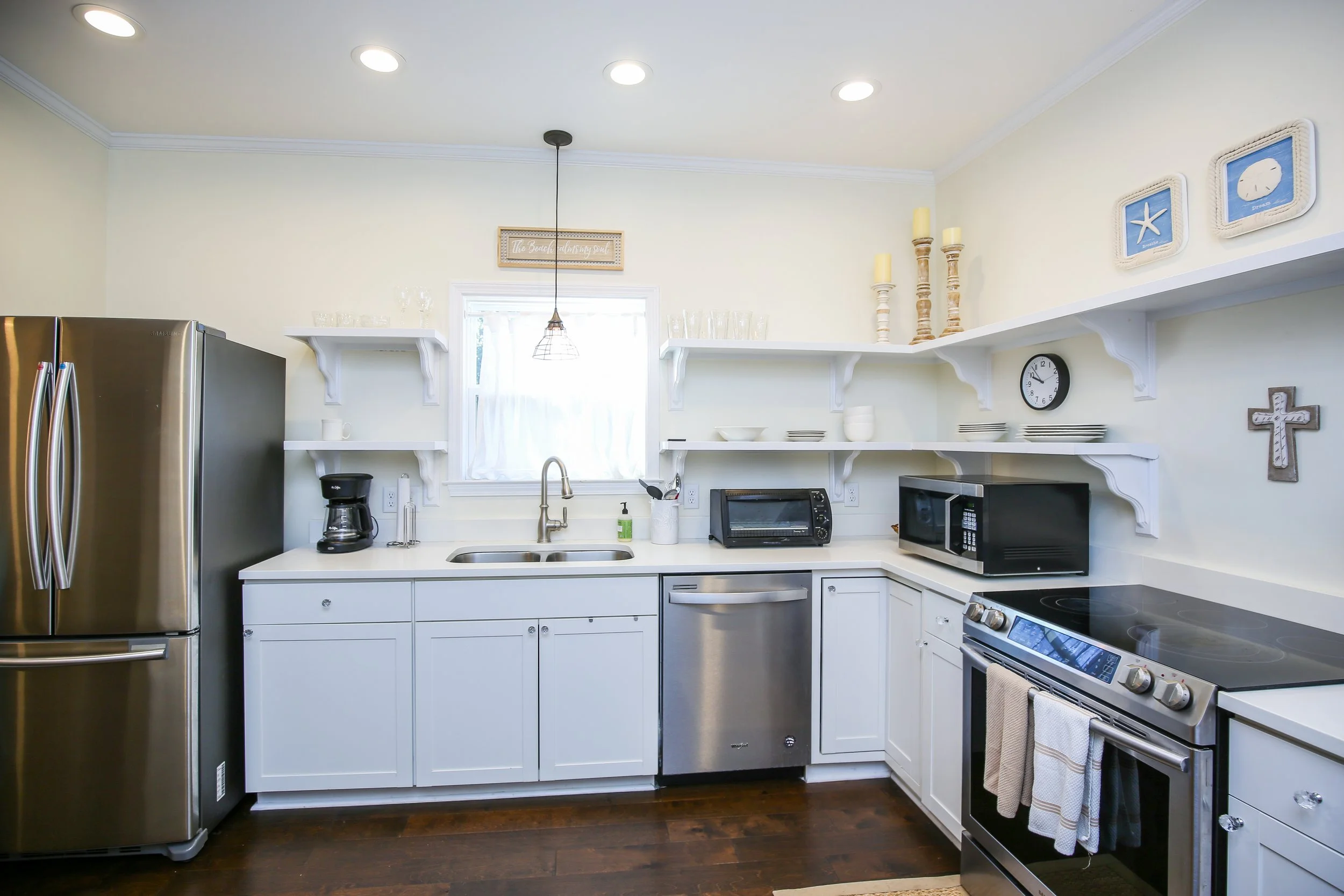 15 (214 Clarke St.).jpg