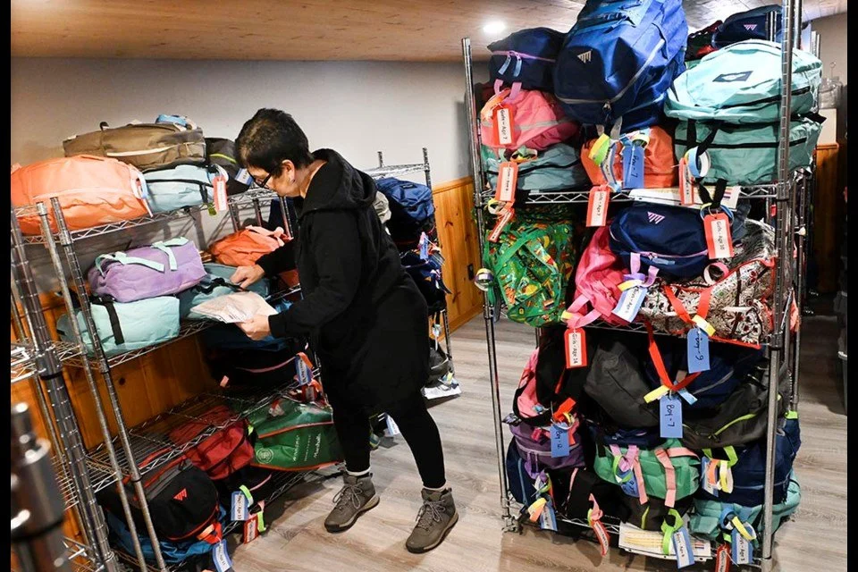 2025christmashampers-03.jpg