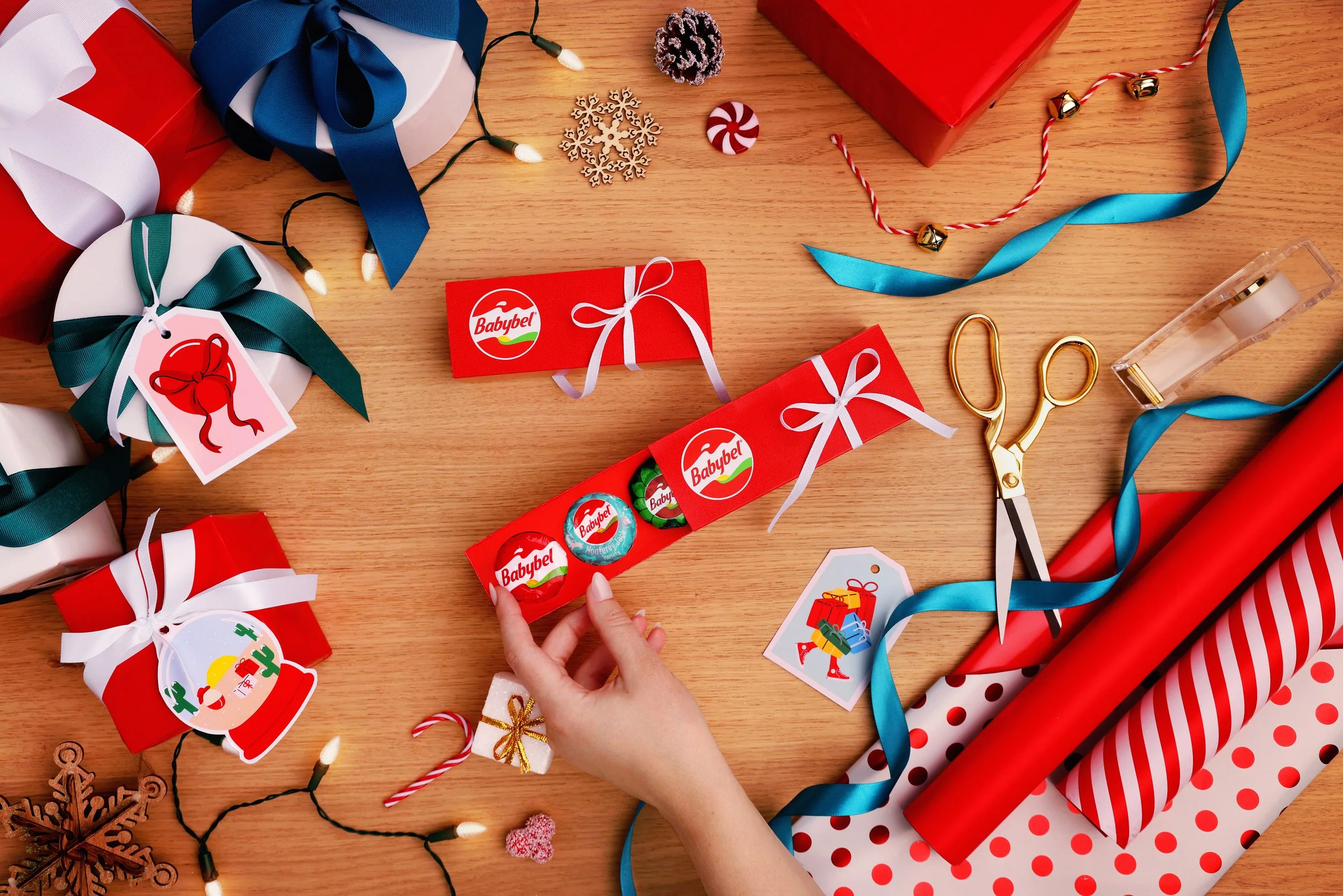 Babybel_HolidayFlightBox0652_V2.jpg