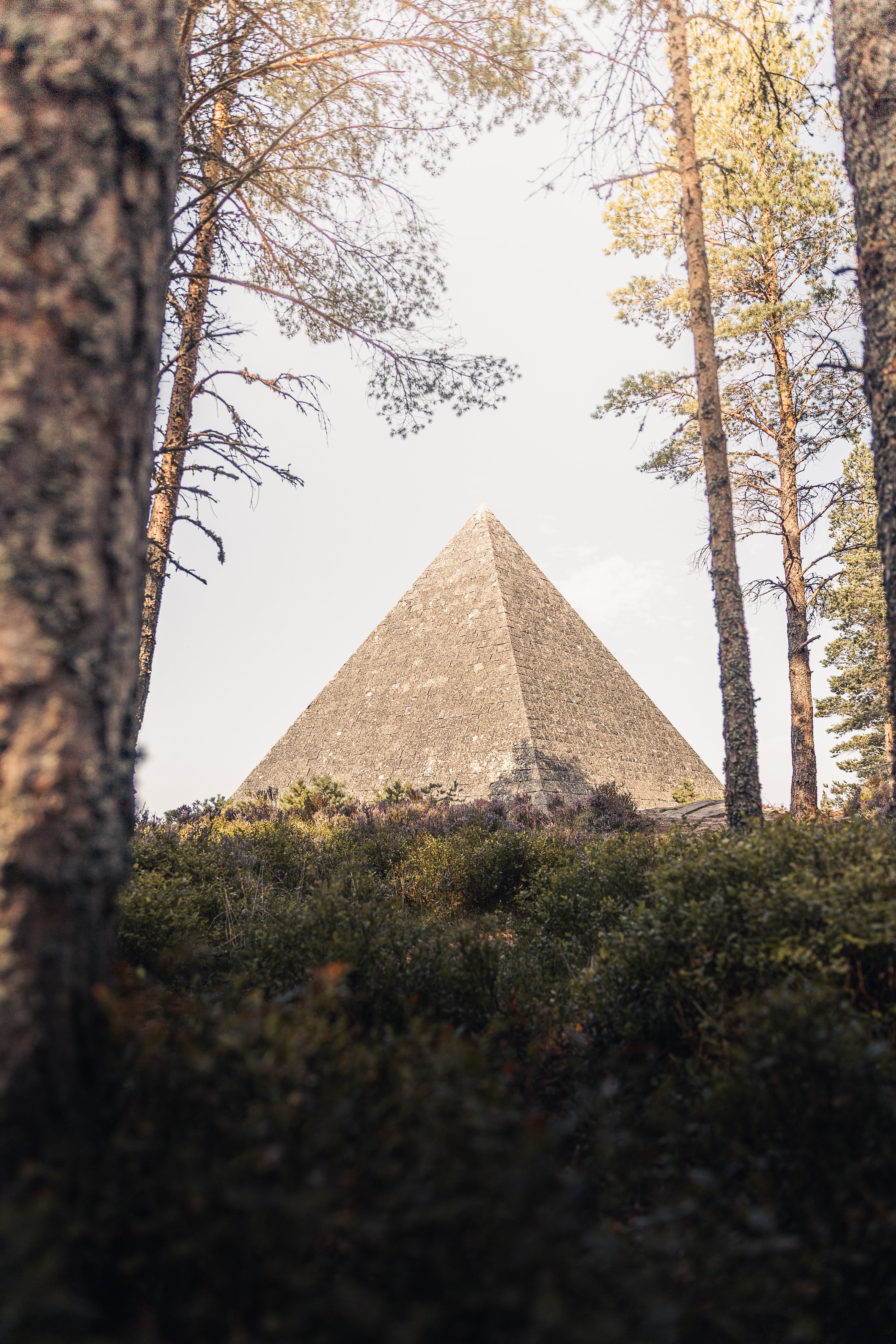 Prince Albert's Cairn 30x20.jpg
