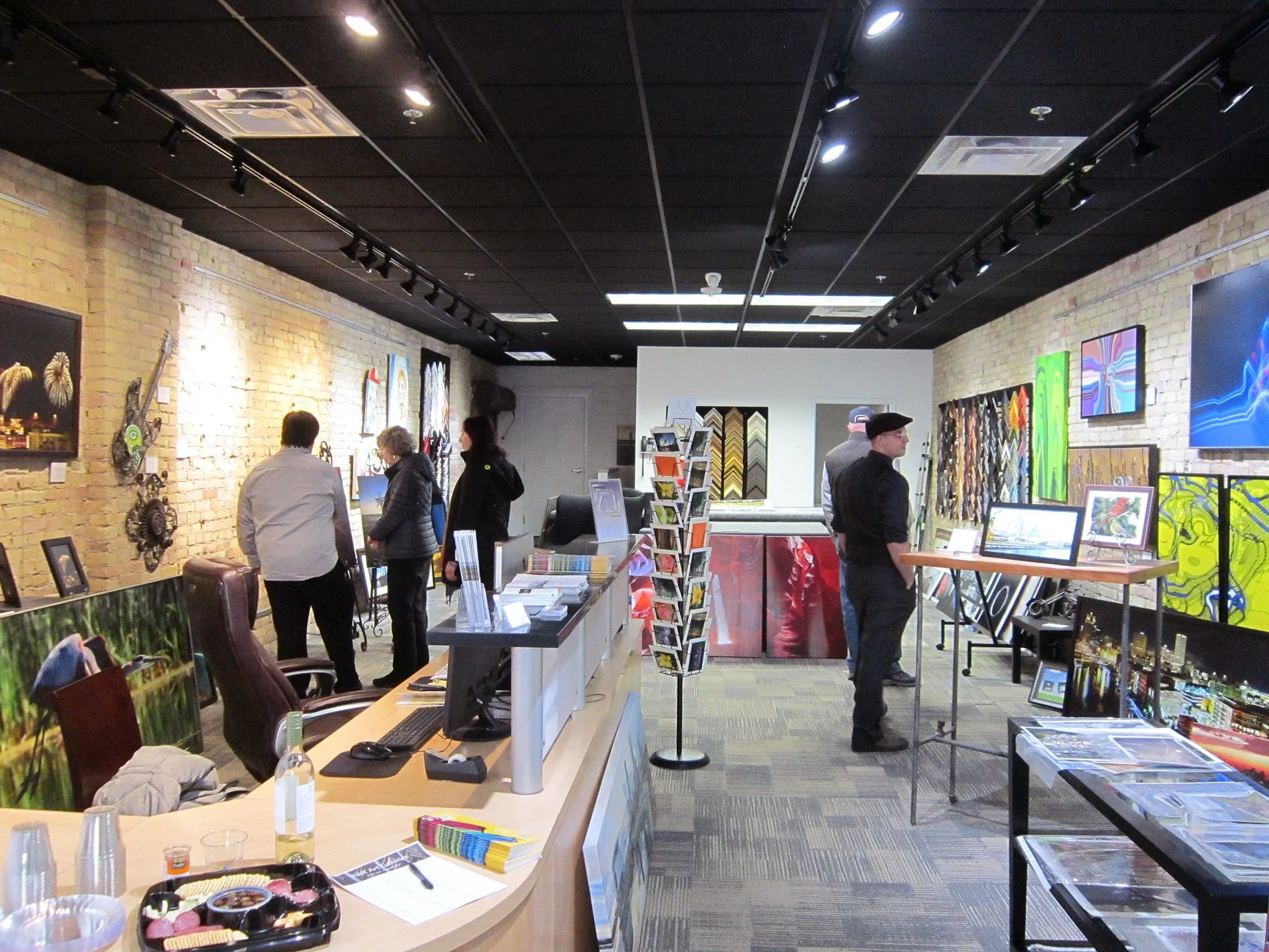 gallery.jpg
