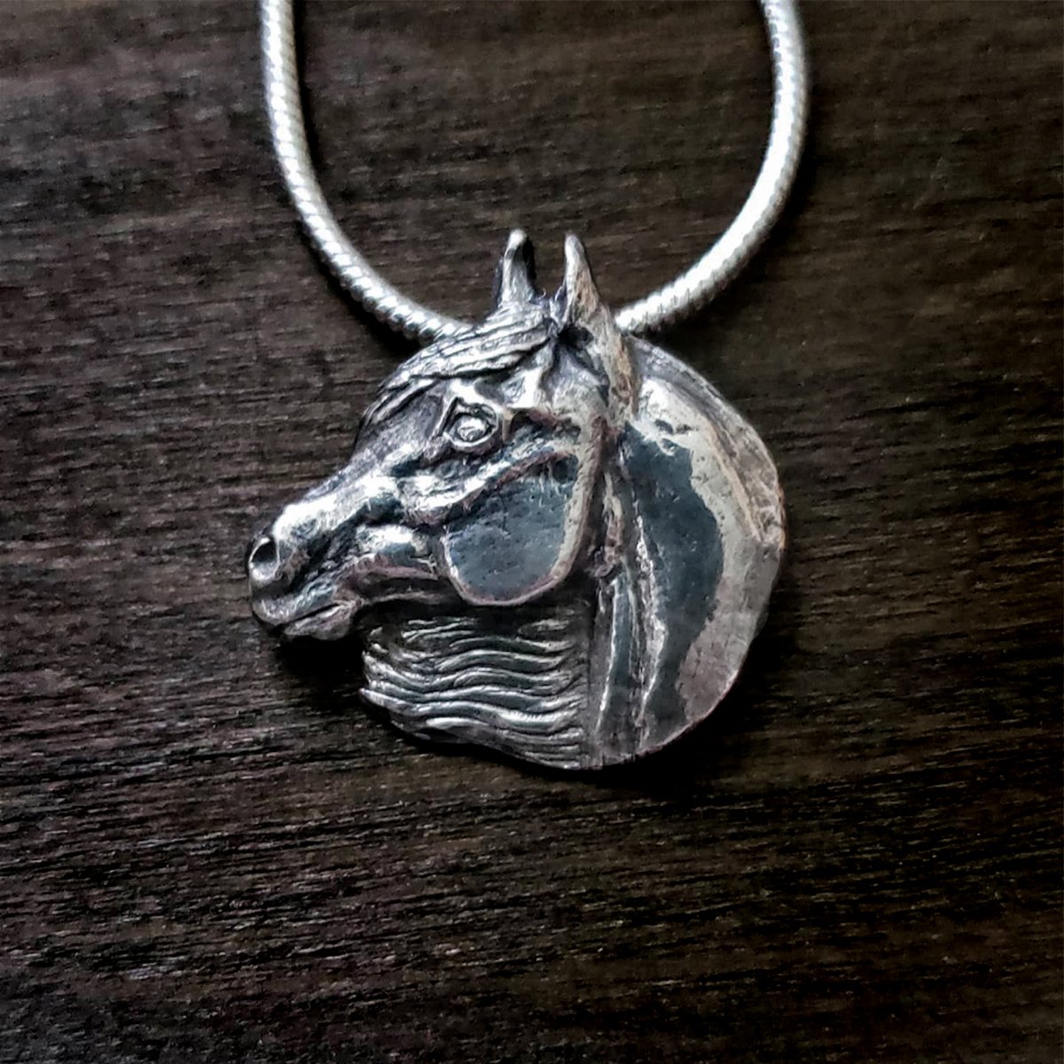 Custom Arabian horse portrait sculpted fine silver pendant jewellery by renee fukumoto 5.jpg