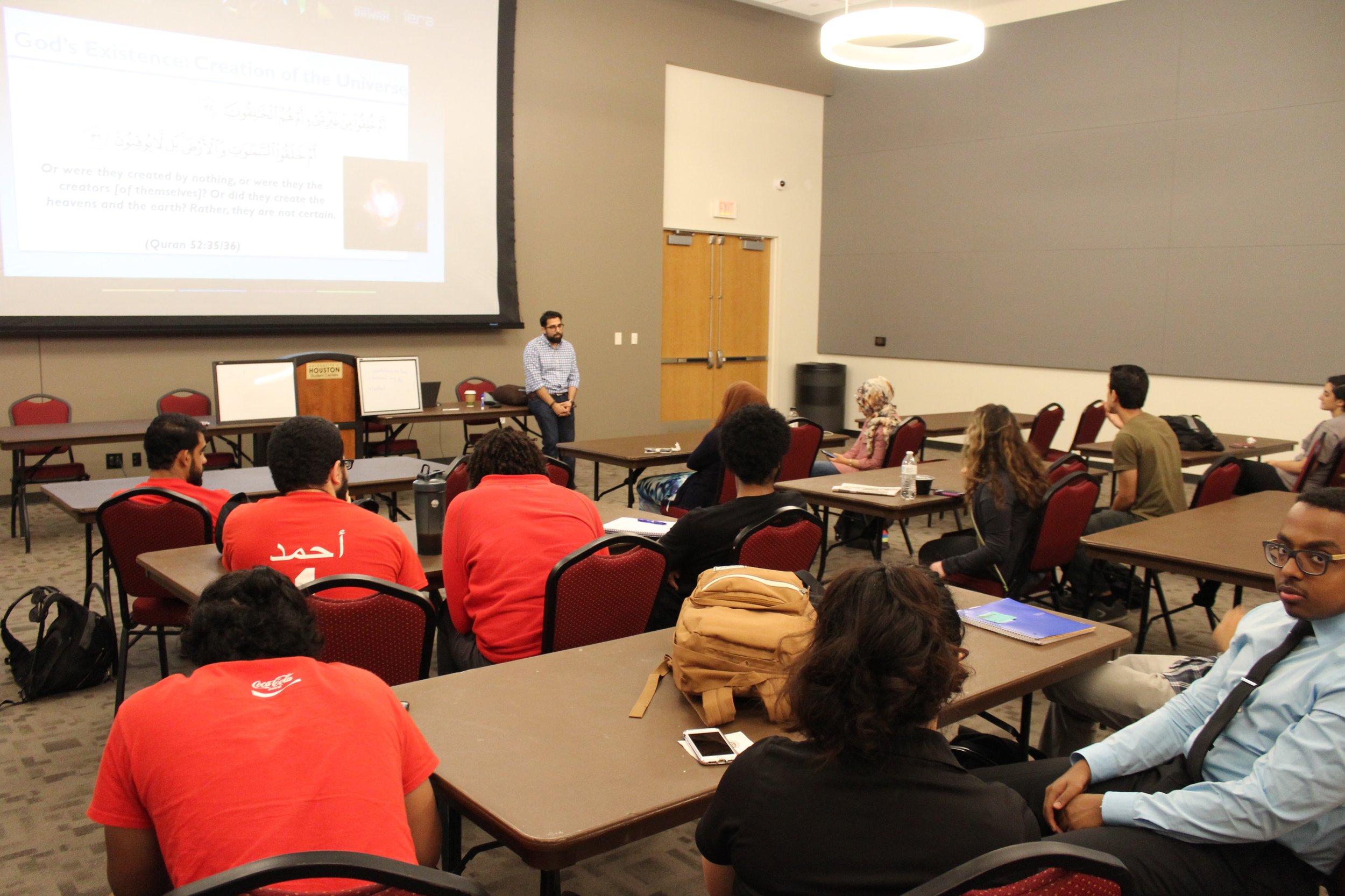 Br. Fahad Tasleem Teaches a dawah workshop