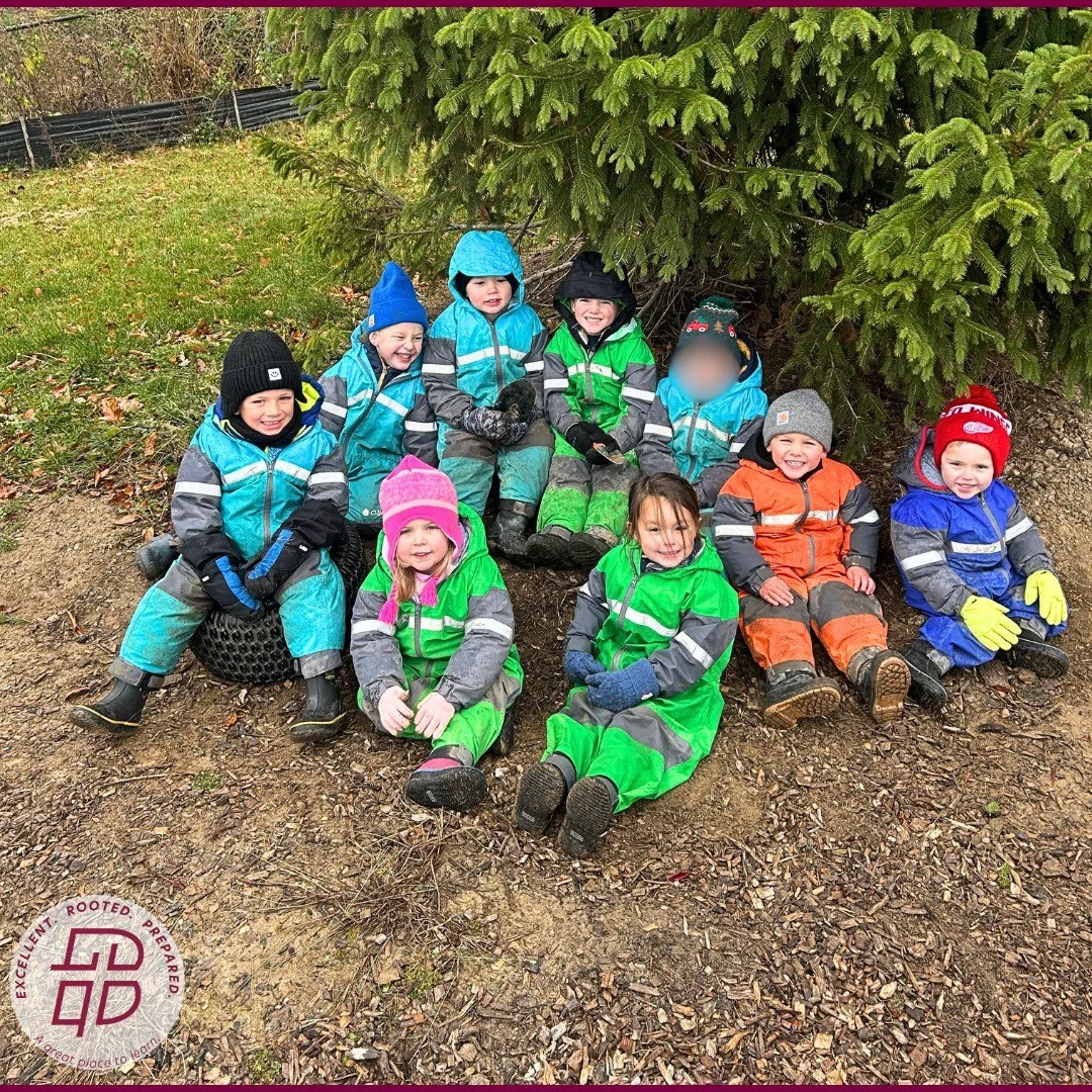 As our place-based preschool class went through their water study, students engaged in a wide range of fun and meaningful learning activities, from playing in water to building a rain barrel. They also explored why clean water is so important.

To ex