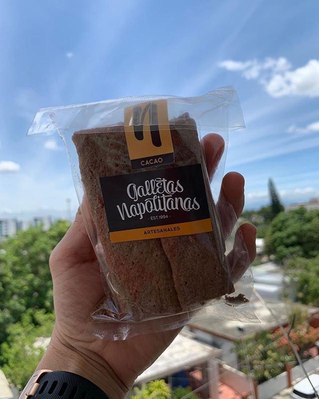 &iquest;La probaste? Galletas Napolitanas con sabor a chocolate 🍫🤤✌🏻 #LasNapolitanas #Chocolate #Sabores #ProductoDominicano