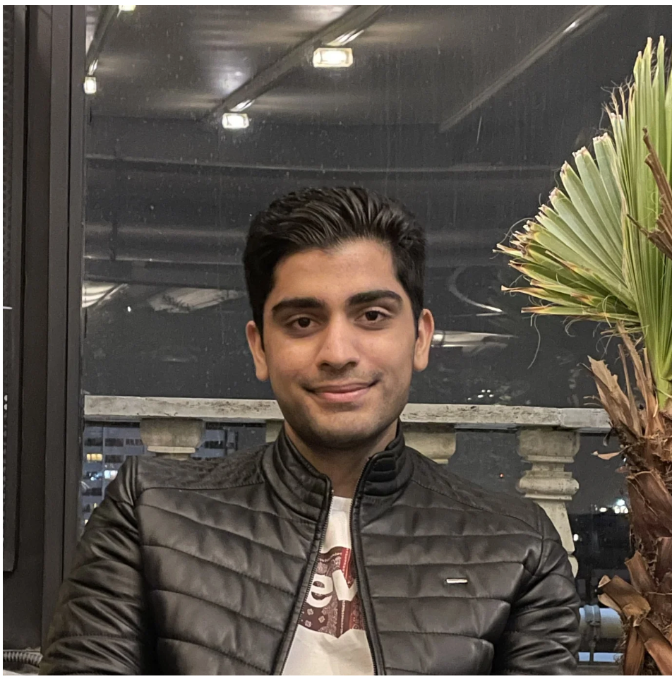 Ardavan Mehrazma, UCI Undergraduate Student