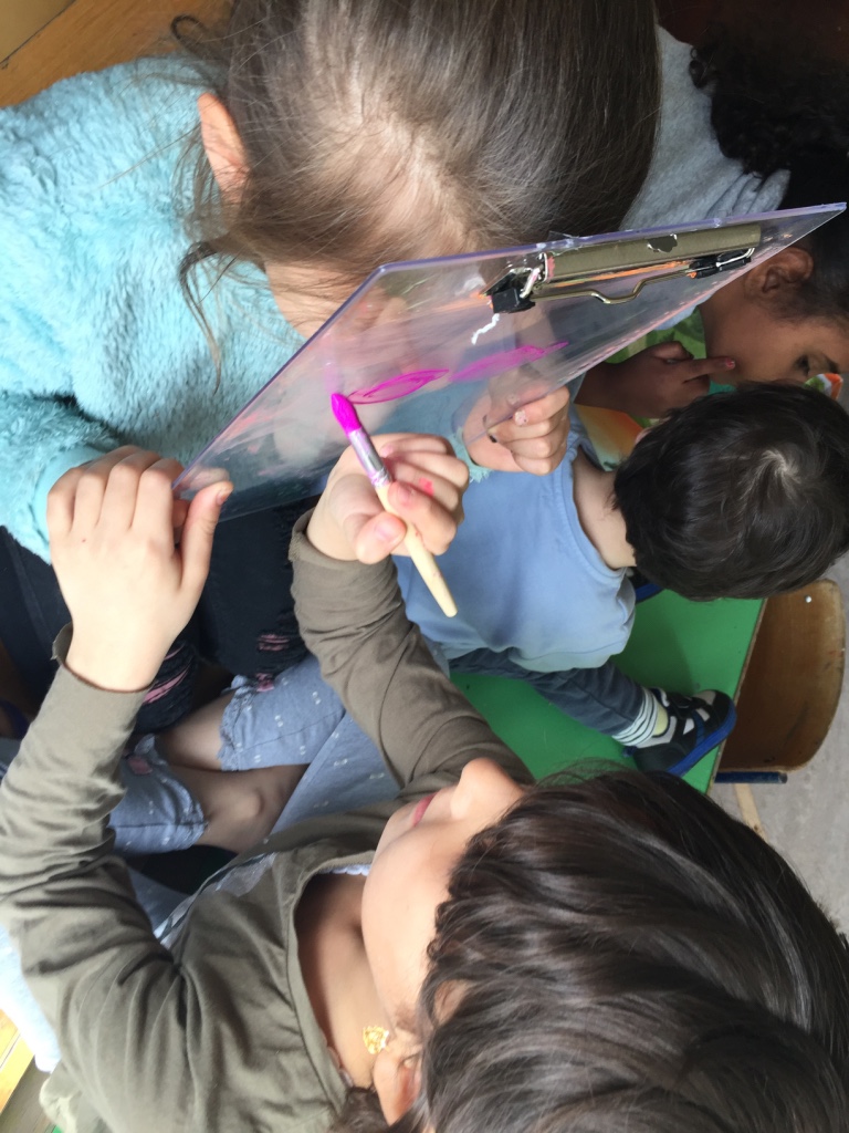 artogether-refugee-face-print-craft-4.jpg