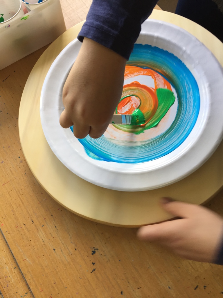 spin-art-artogether-refugee-zurich-2.jpg