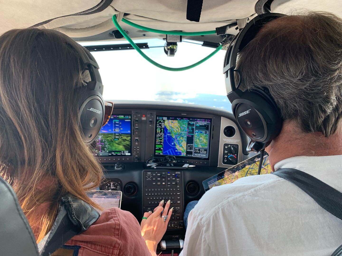 That one time... we flew a plane to a cannabis farm✈️

... and it was Rose's very first day with RMCC 😇

To be honest, it was a bit terrifying but also unbelievable.

Is this a dream? Are we really flying a plane from Mendocino ✈️ Santa Cruz to a ca