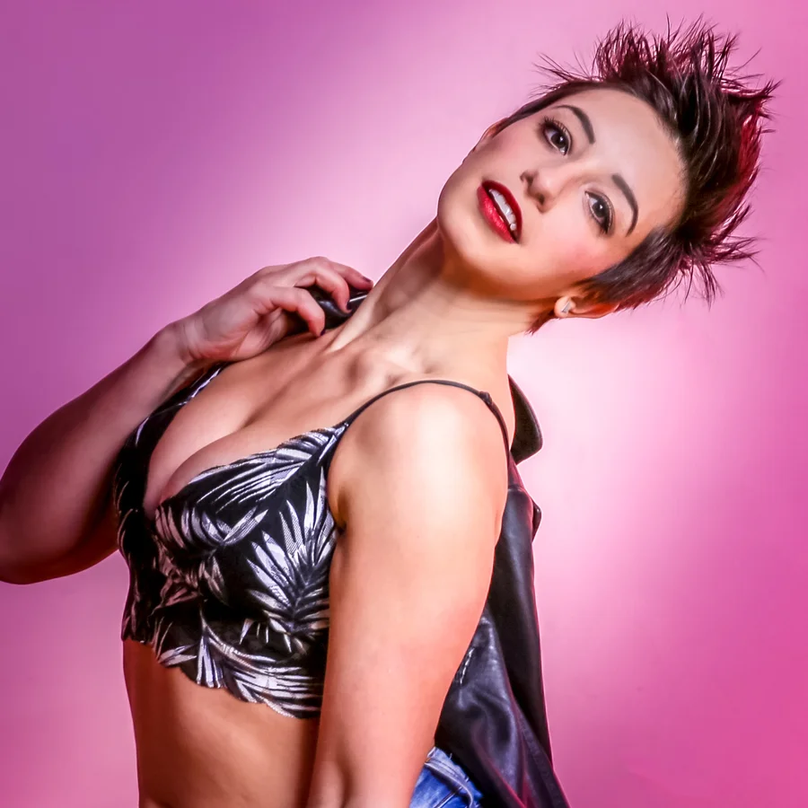 Ashley-2C9A1526-EDIT-FullOutCreative-2.jpg