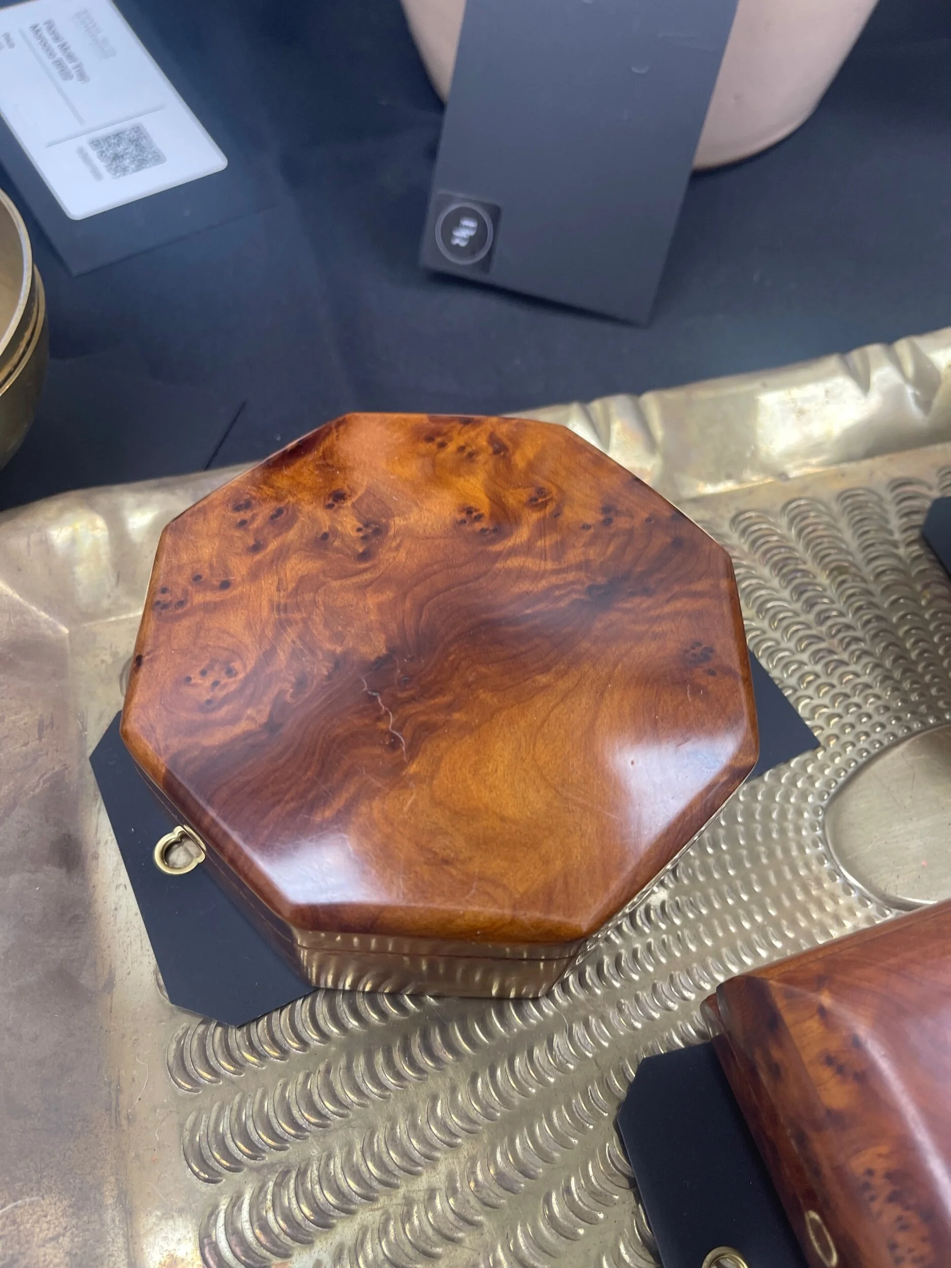 5CD7CF6B-53C0-4107-87B7-2E5EBDA61CE0