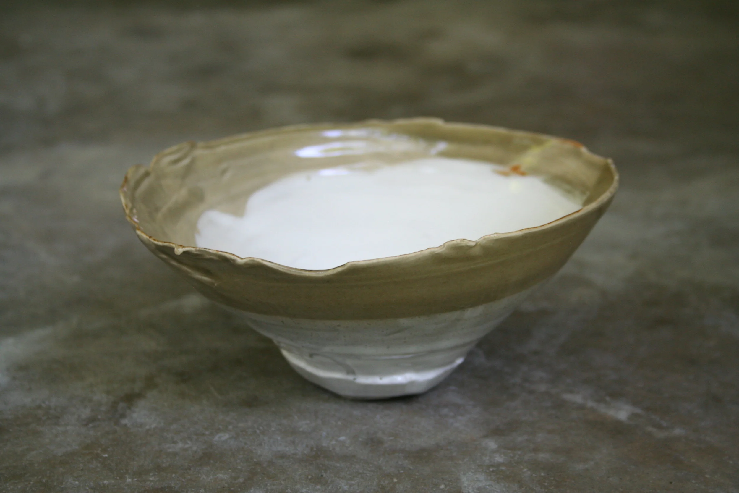 Edge Dip Bowl