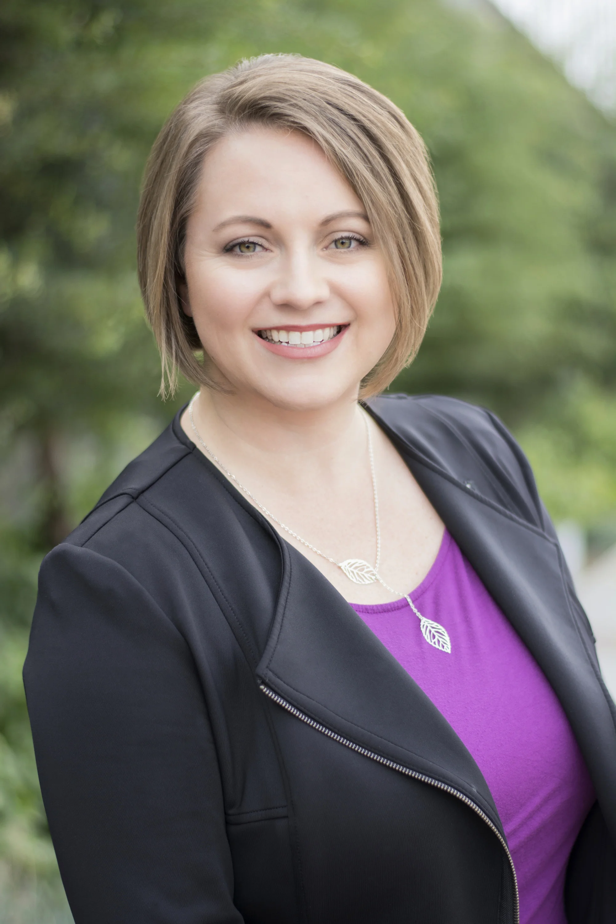 stacyFabianHeadshot_smallsize