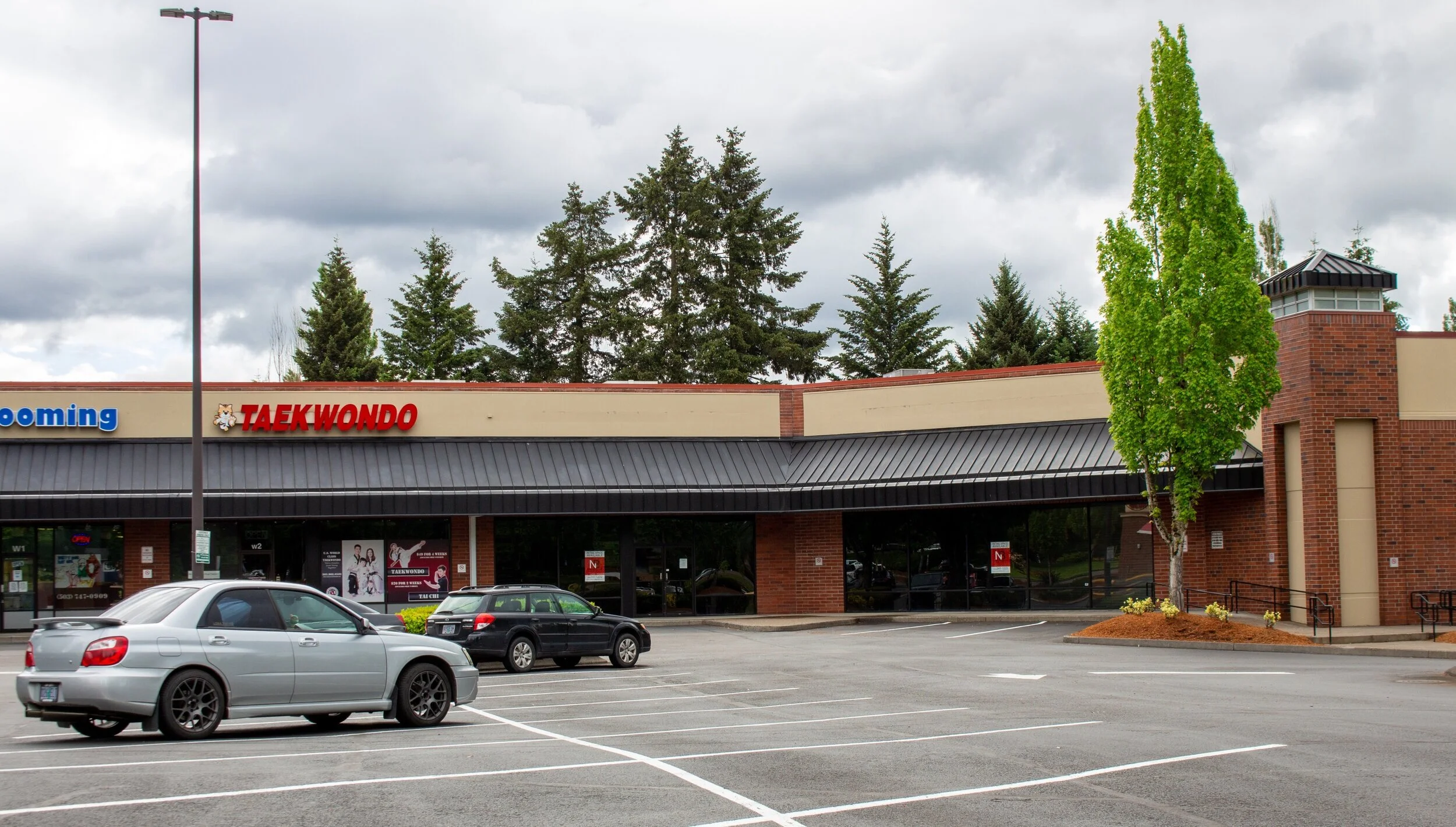 Neville & Butler Commercial Real Estate — Tigard Towne Square Pacific