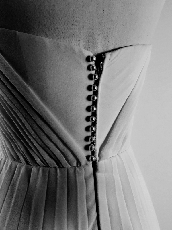 maisonderossi-vintage-bride-magazine-vintage-wedding-fair-sydney-2018-summer-in-lyon-gown.png